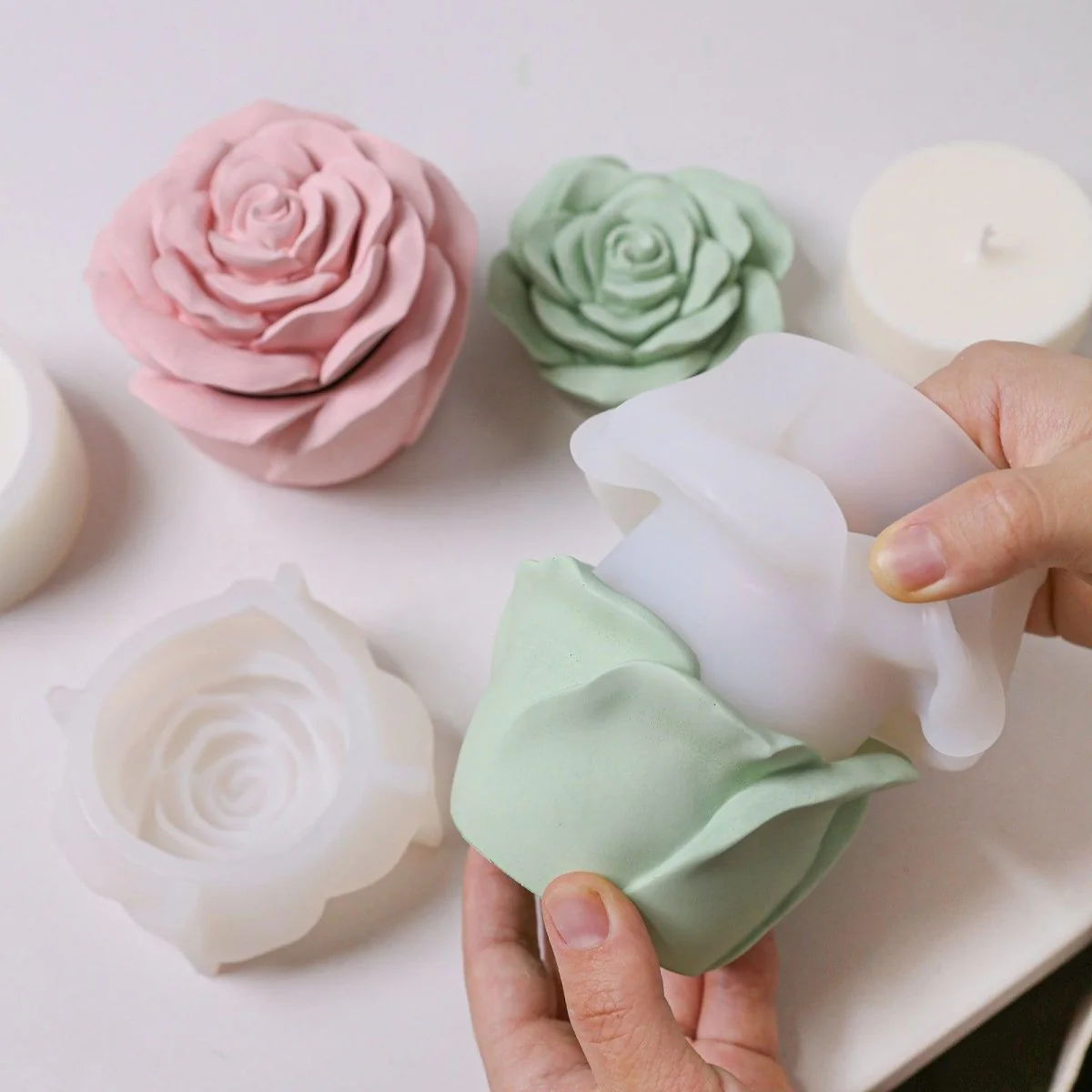 4oz Eternal Rose Bloom Candle Jar & Candle Refill Silicone Mold - Image 5