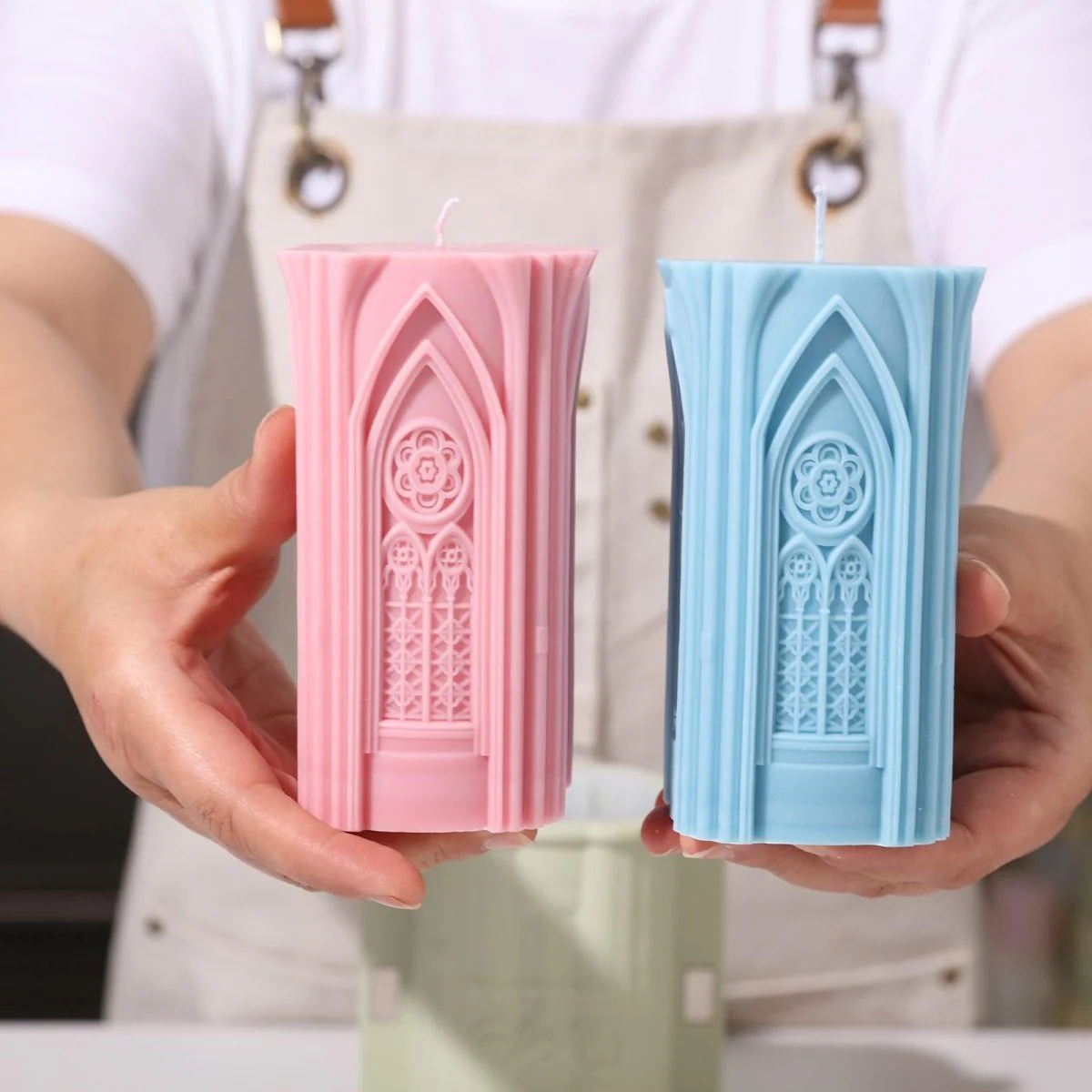 Gothic Architecture Pillar Candle Silicone Mold - Image 3