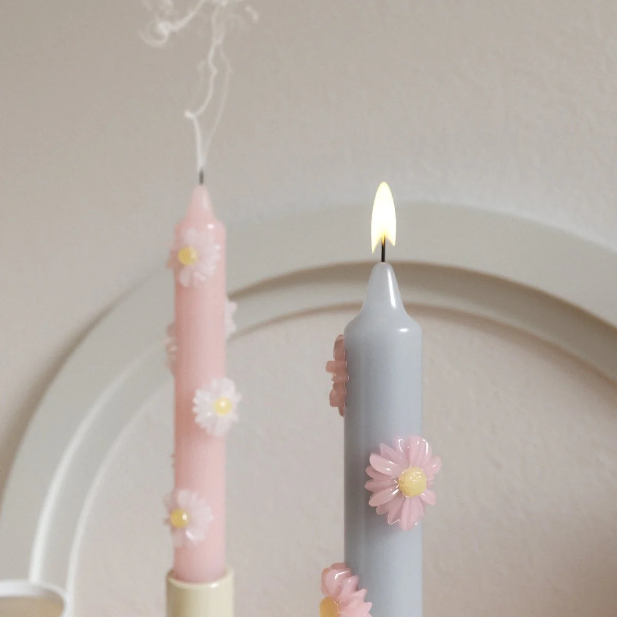 BLOSSOM Taper Candle Daisy Delight - Set of 2 Petal Pink & Mist Gray-Short Version - Image 3