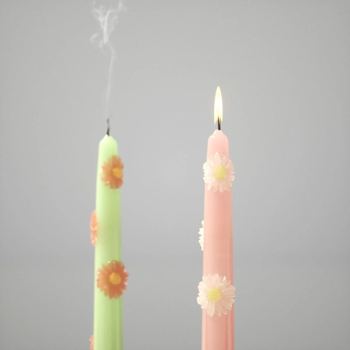 BLOSSOM Taper Candle Daisy Delight - Set of 2 Petal Pink & Soft Mint-Long Version - Image 3