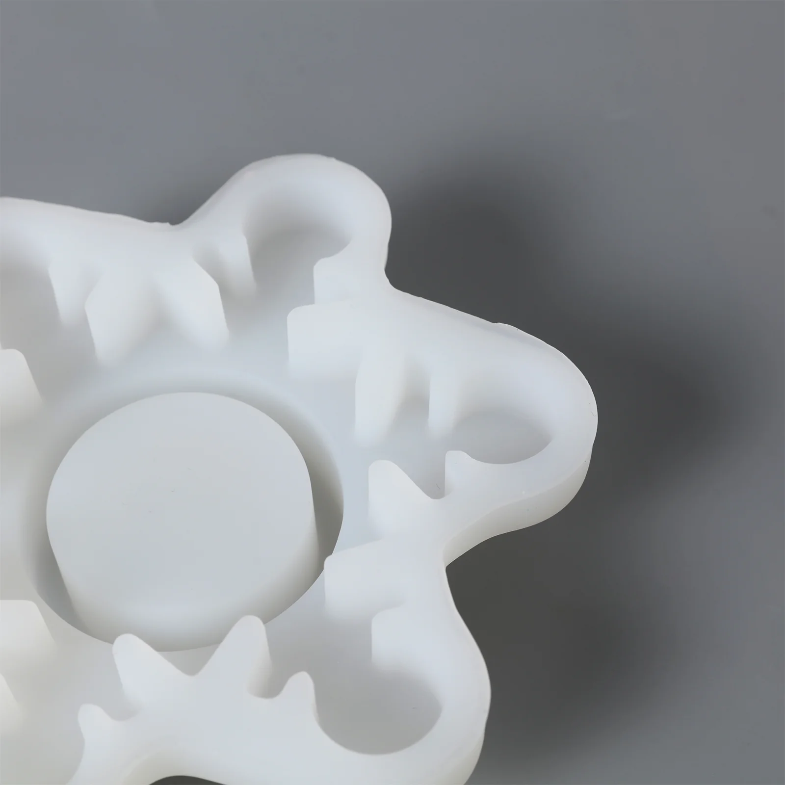 Christmas Snowman Tealight Candle Holder Silicone Mold - Image 8