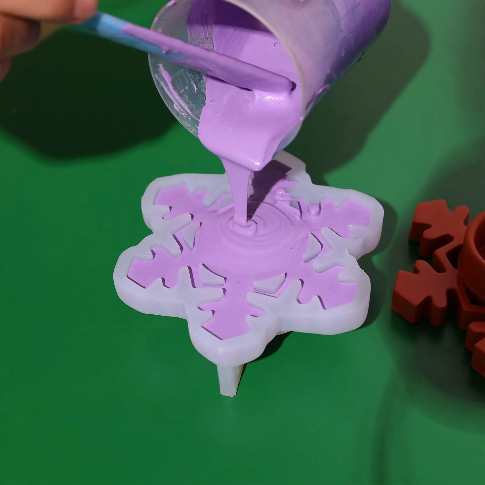 Christmas Tealight Candle Holder Silicone Mold - Image 3