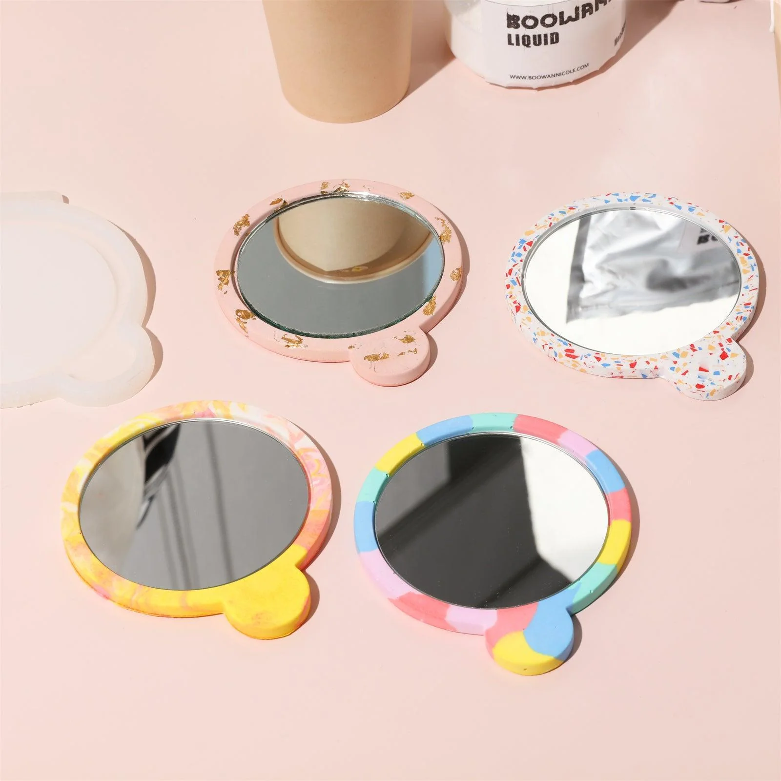 Boowannite Aqua Resin Crafts Making Kit with Mirror Silicone Mold - Image 6