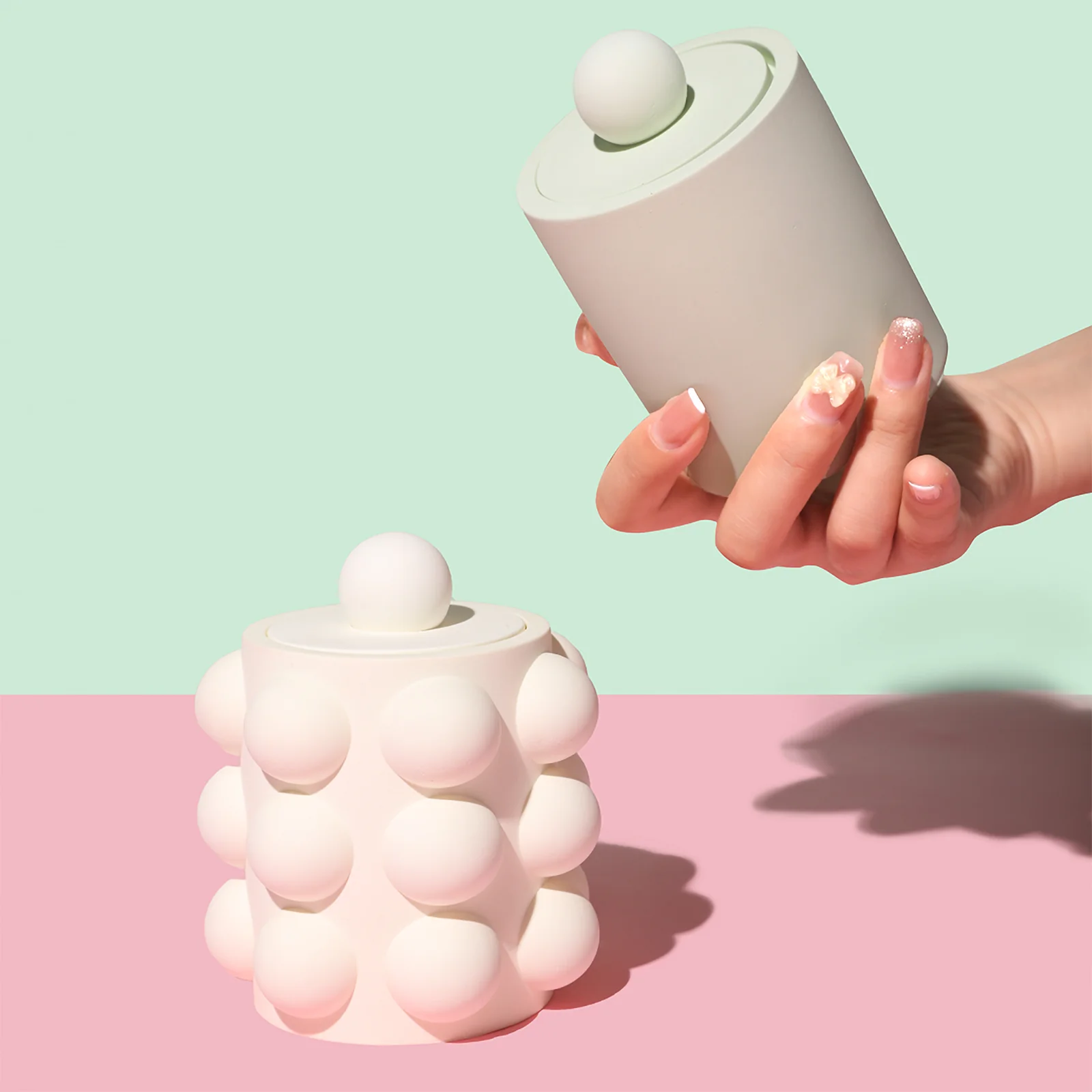 Bubble Concrete Candle Vessel with Lid Silicone Moulds - Image 4