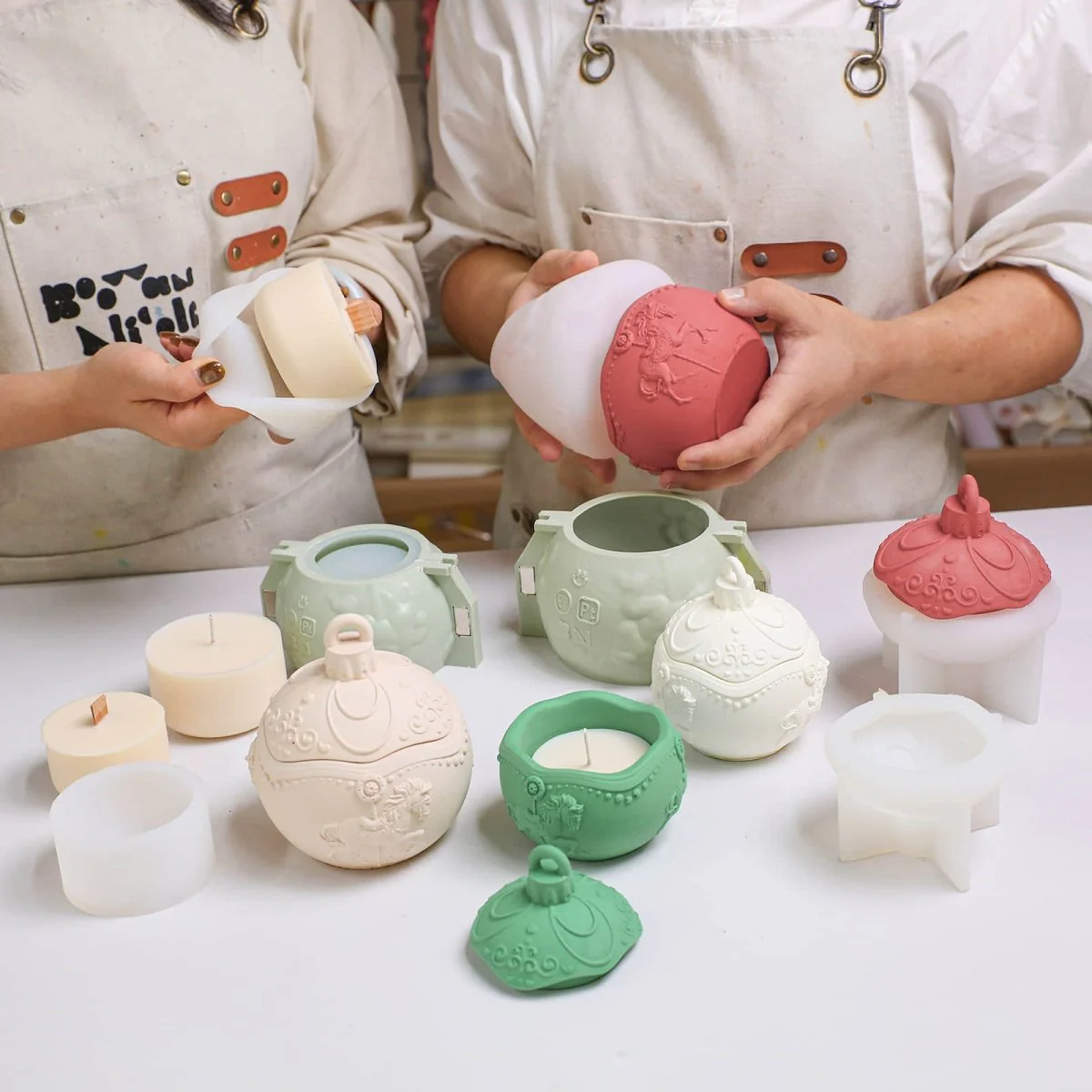 Carousel of Dreams Bauble Candle Jar & Candle Refill Silicone Mold Collection - Image 4