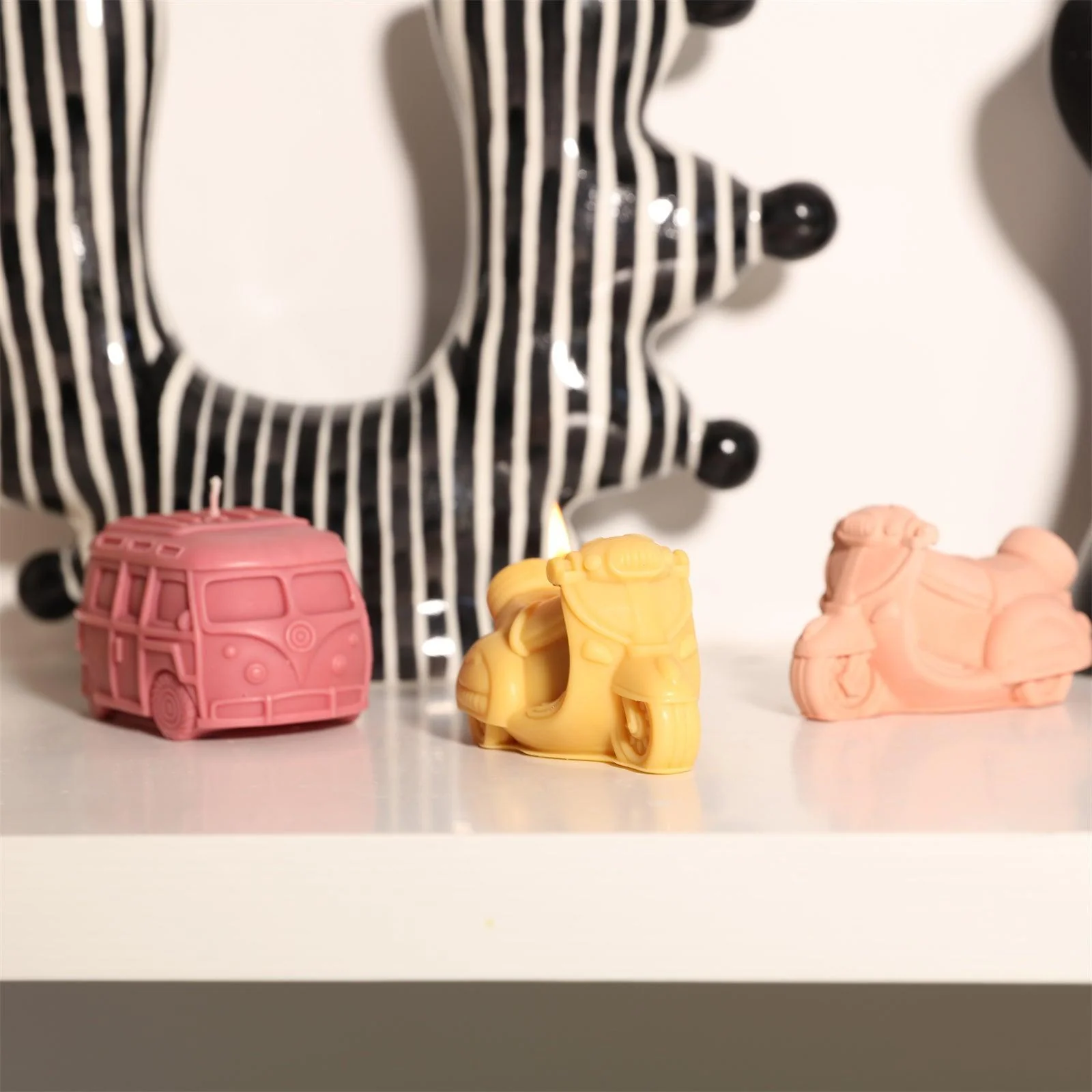 Vehicle-shaped Candle Collection Silicone Mold - Image 5