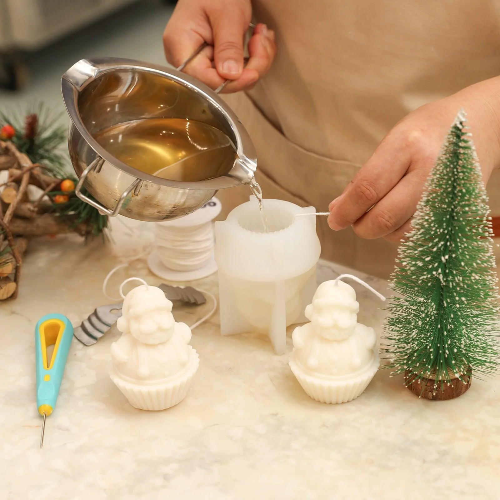 Santa Claus Cupcake Candle Silicone Mold - Image 3