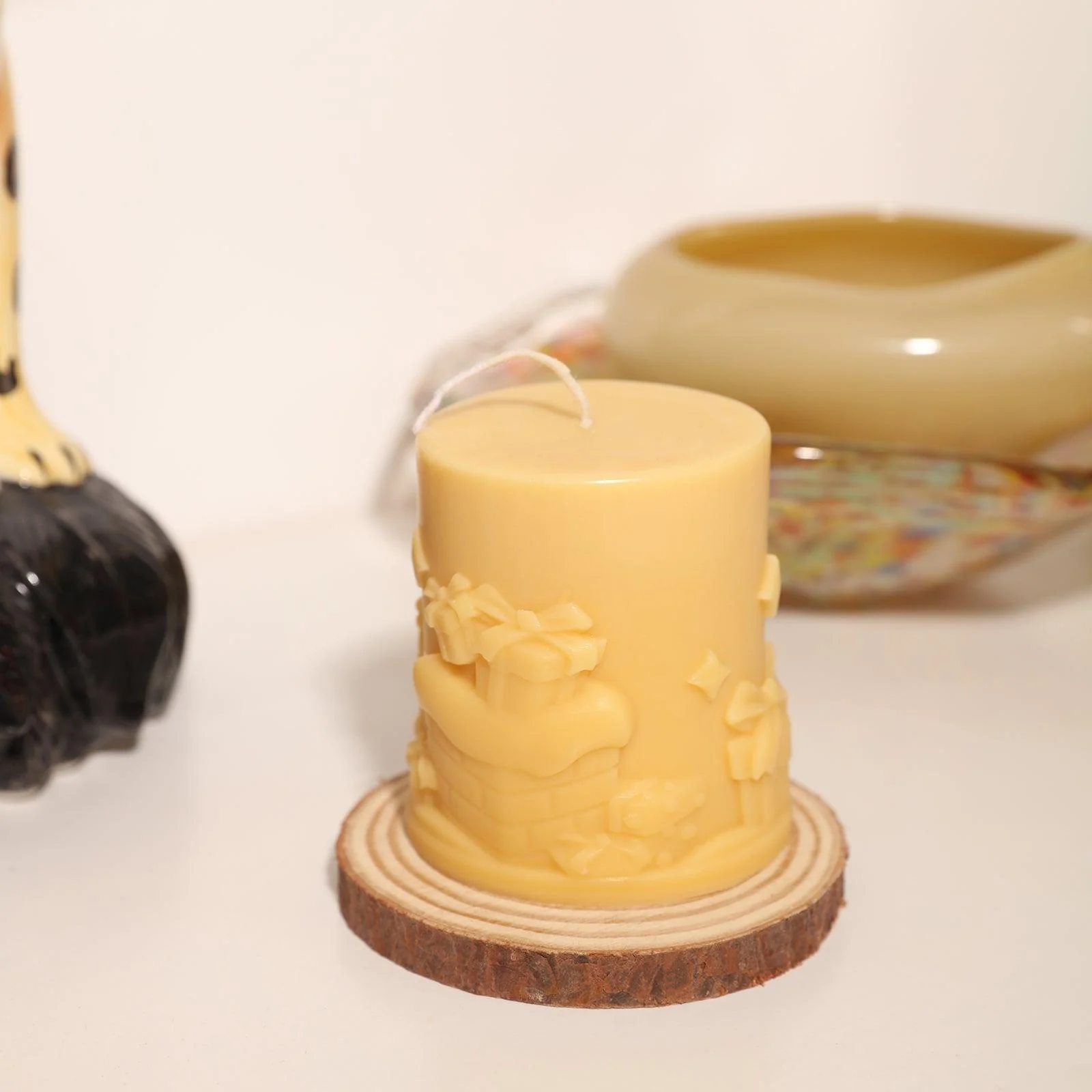 Embossed Christmas-themed Pillar Candle Mold - Image 4