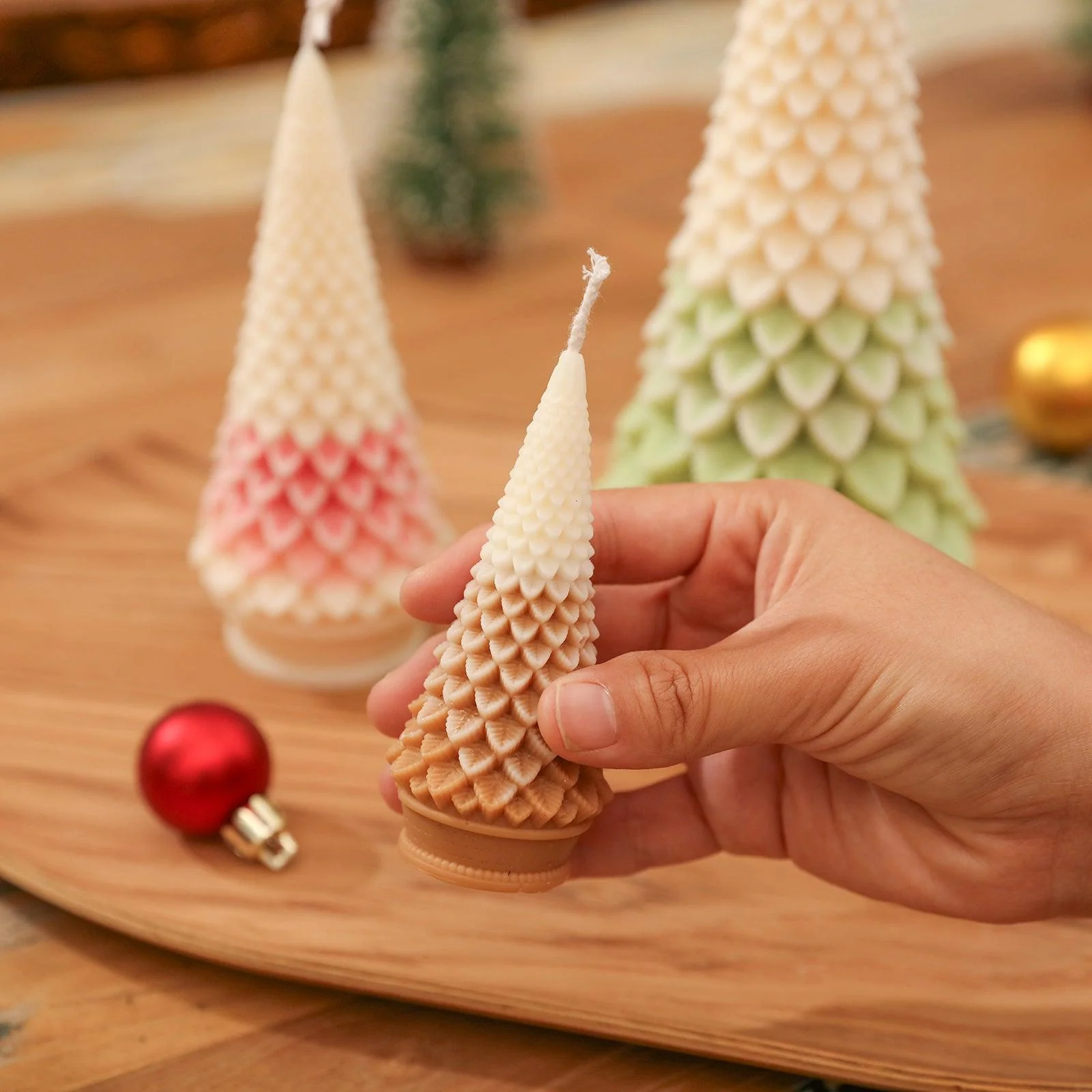 4'' Conical Christmas Tree Candle Silicone Mold - Image 6