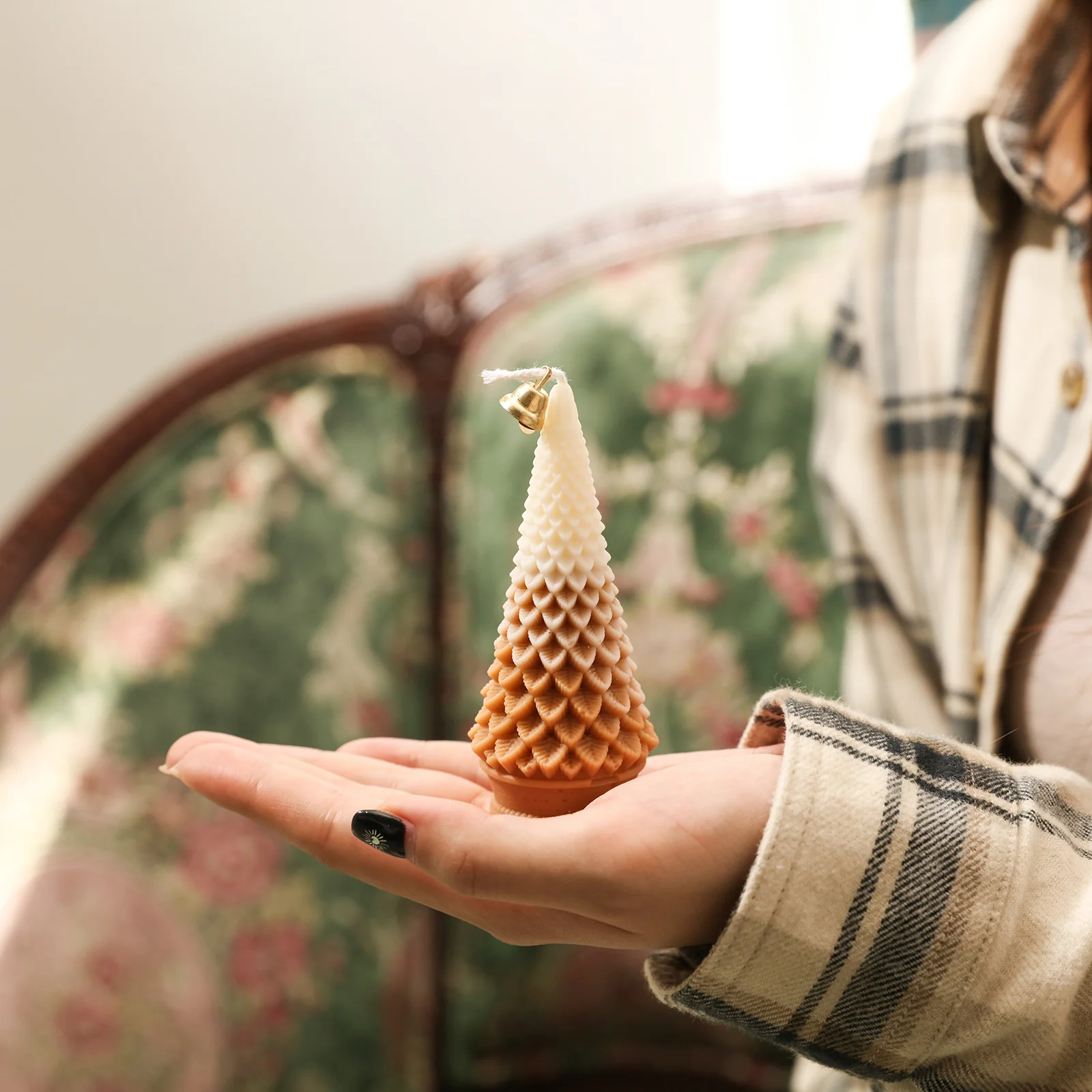 Conical Christmas Tree Candle Silicone Mold - Image 8