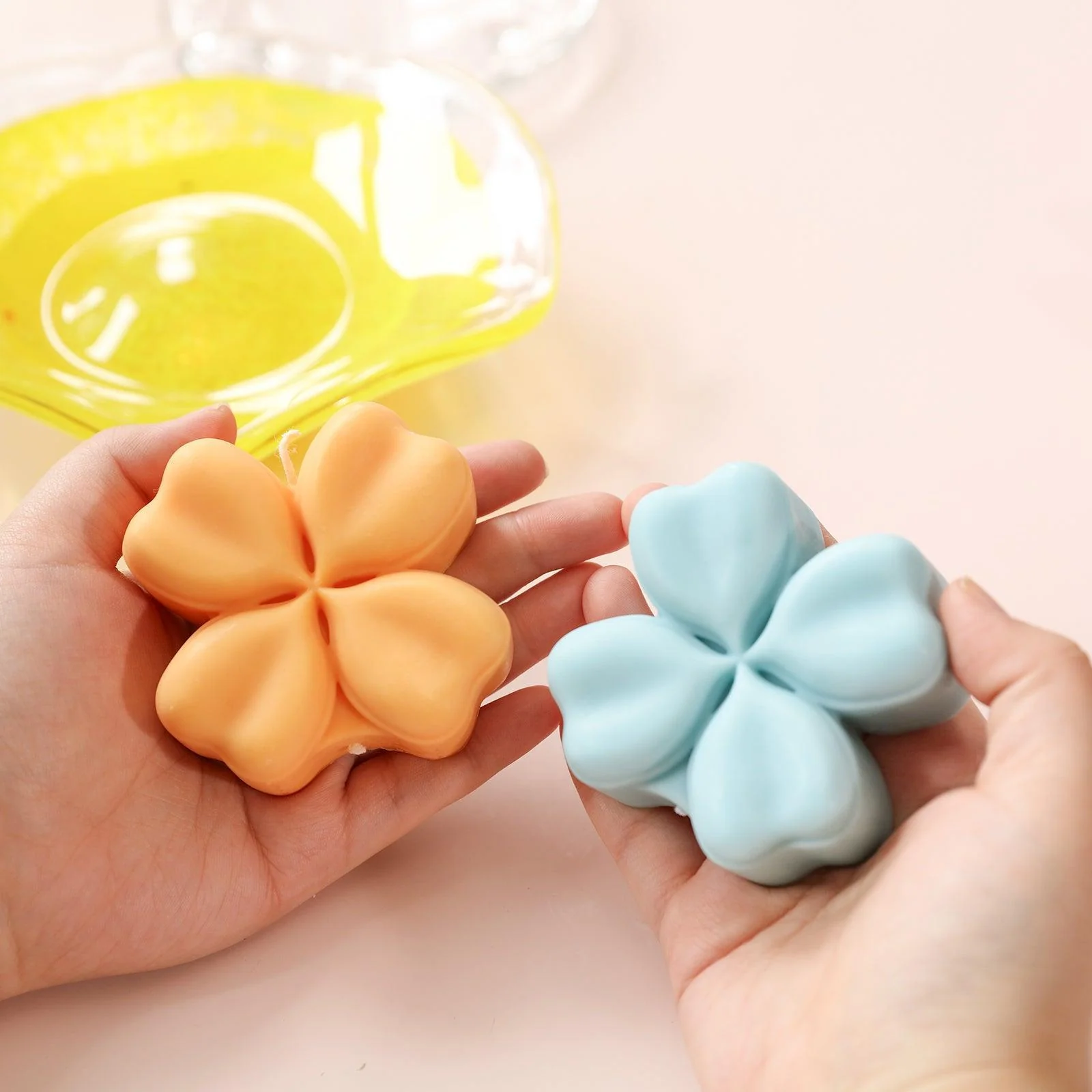 Four-Leaf Clover Harmony Candle Silicone Mold - Image 5
