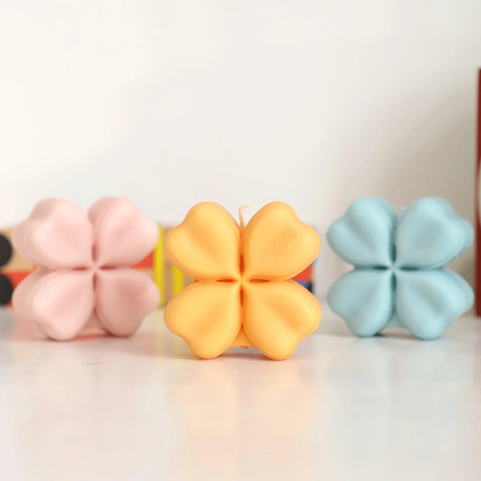 Four-Leaf Clover Harmony Candle Silicone Mold - Image 7