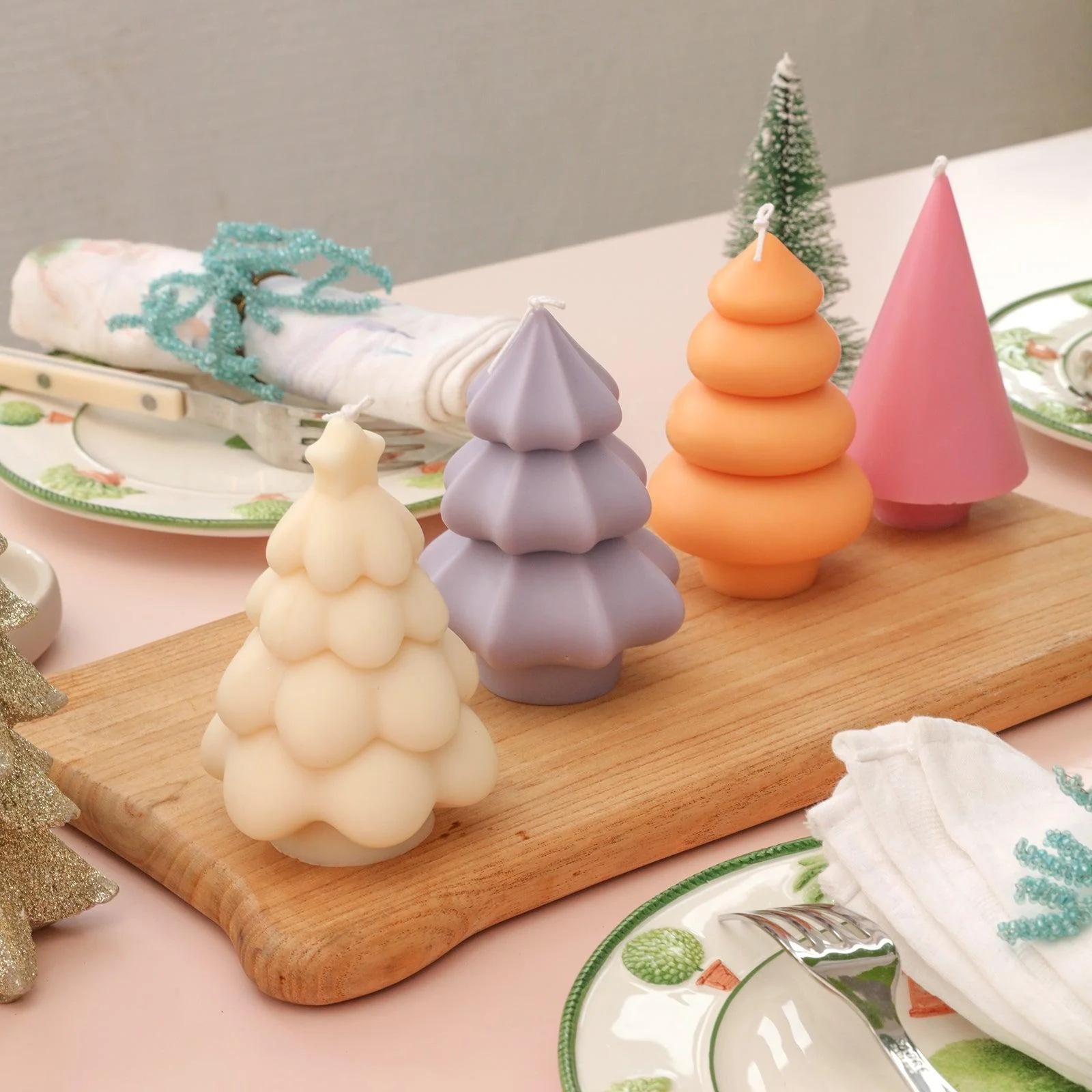 Glowing Christmas Tree Candle Silicone Mold Collection - Image 4