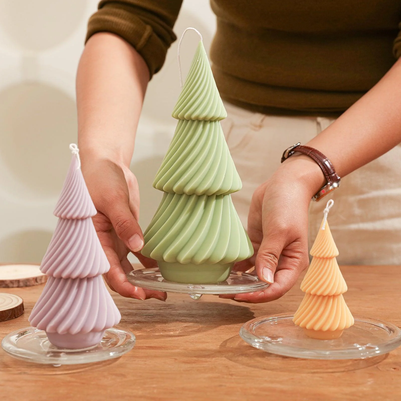 8.5'' Evergreen Christmas Tree Candle Silicone Mold - Image 6