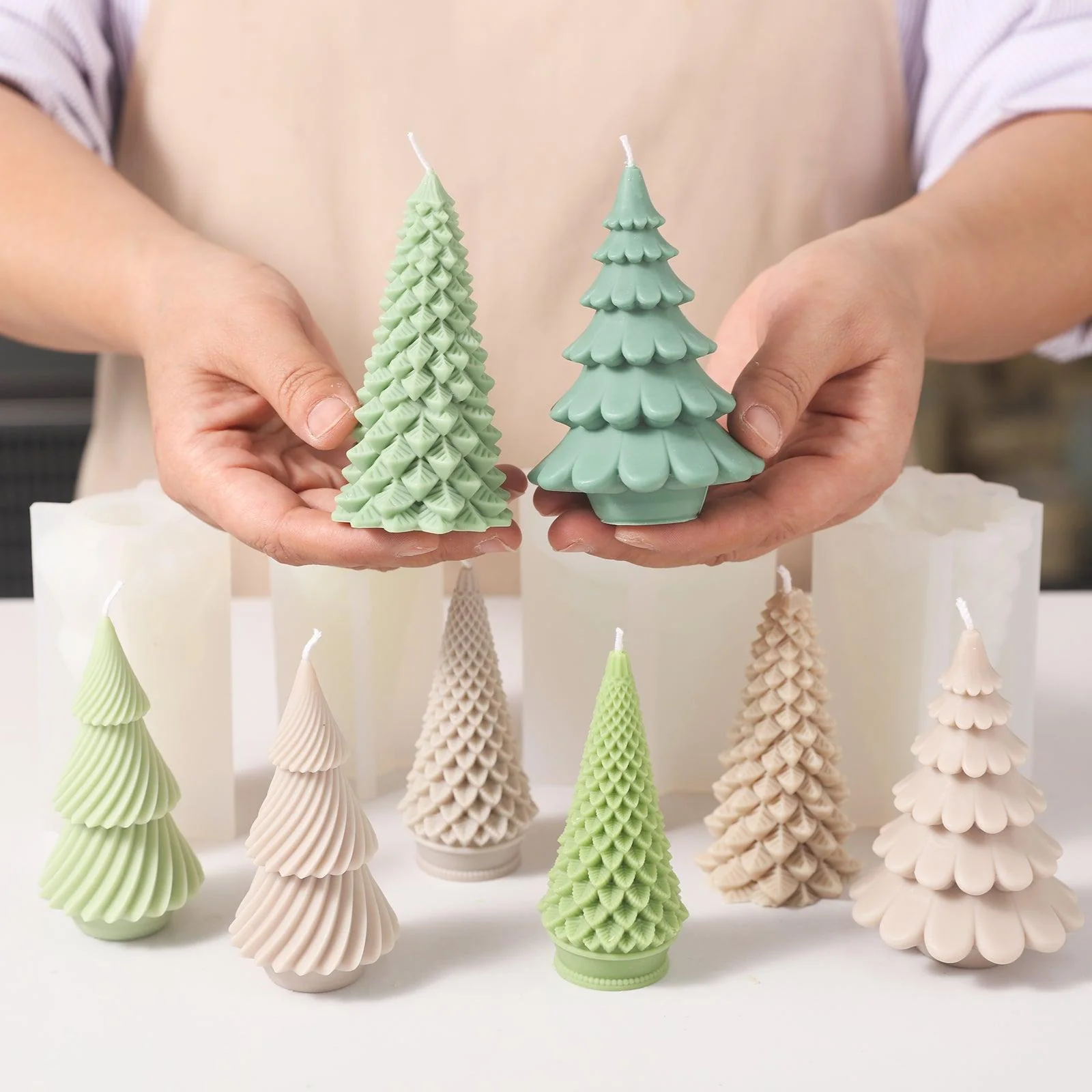 4-inch Christmas Tree Candle Silicone Mold - Image 3