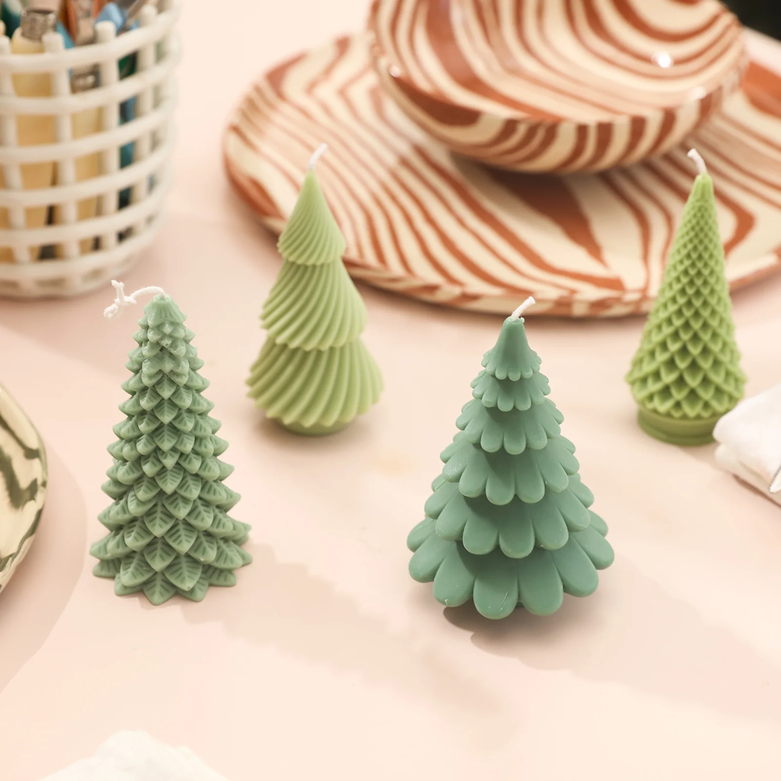 4-inch Christmas Tree Candle Silicone Mold - Image 9