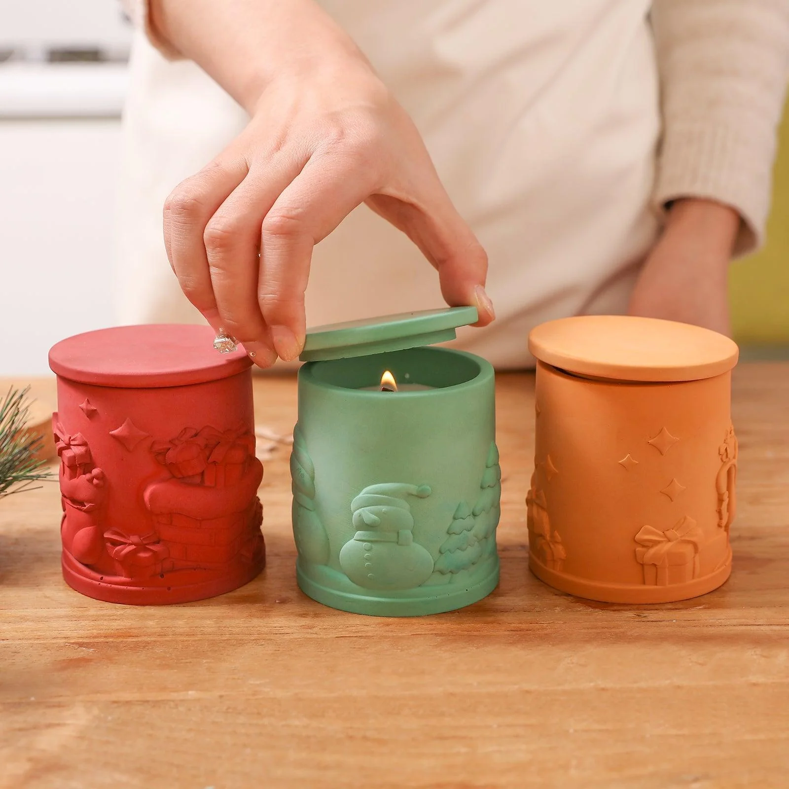 6.5oz Christmas Themed Candle Jar with Lid Silicone Mould - Image 8