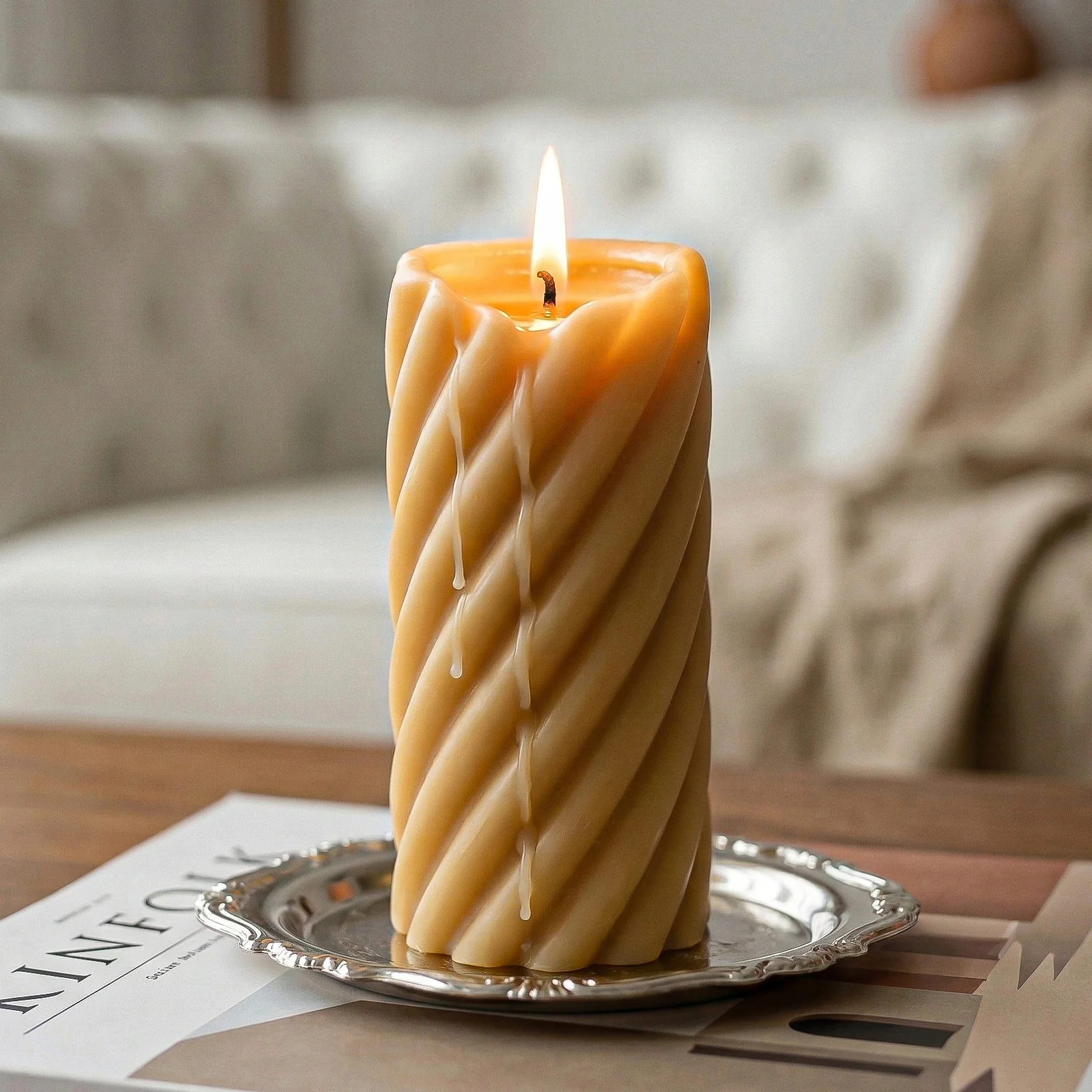 Classic Spiral Acrylic Pillar Candle Mold Set - Image 2