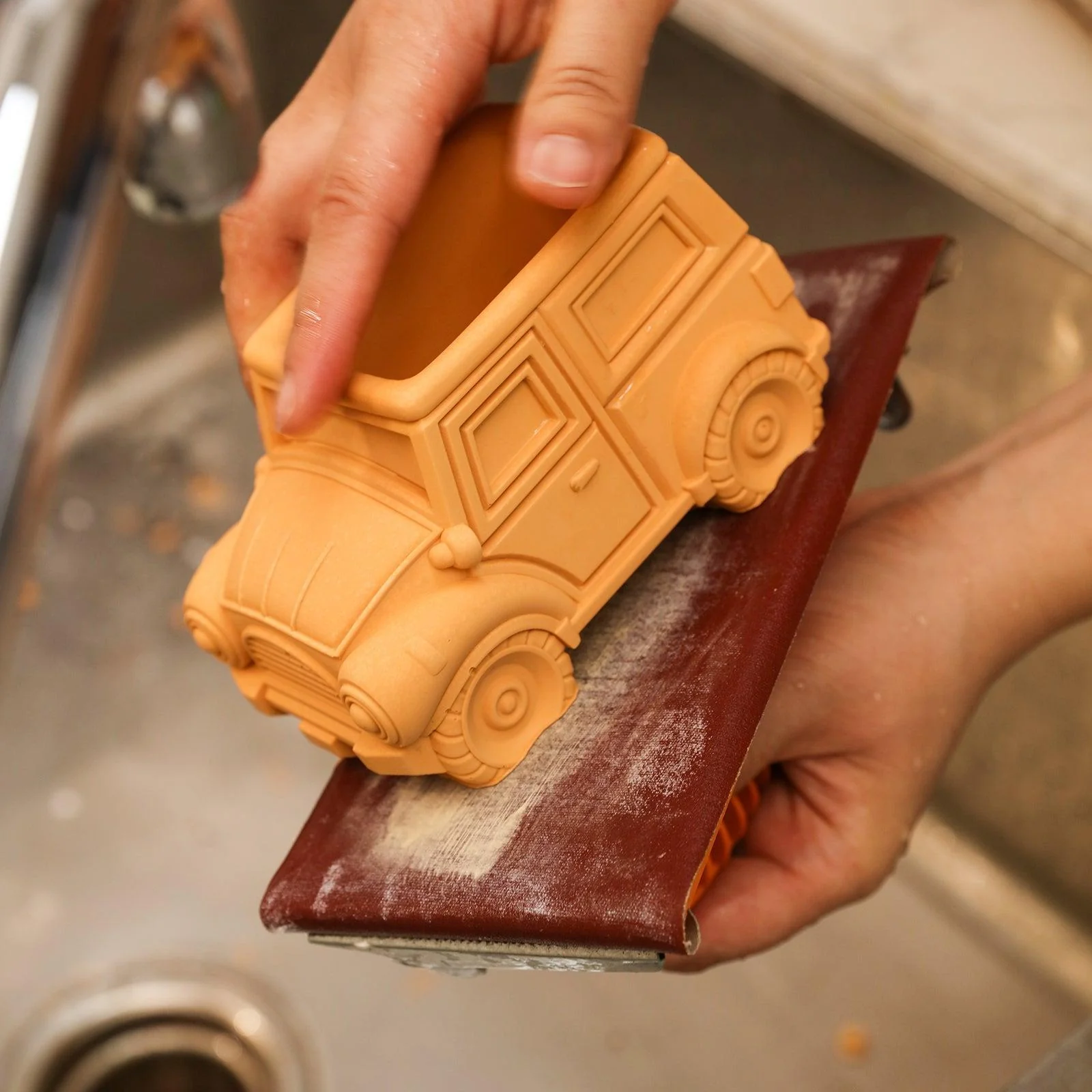Vintage Off-Road Car Plant Pot Concrete Silicone Mold - Image 3