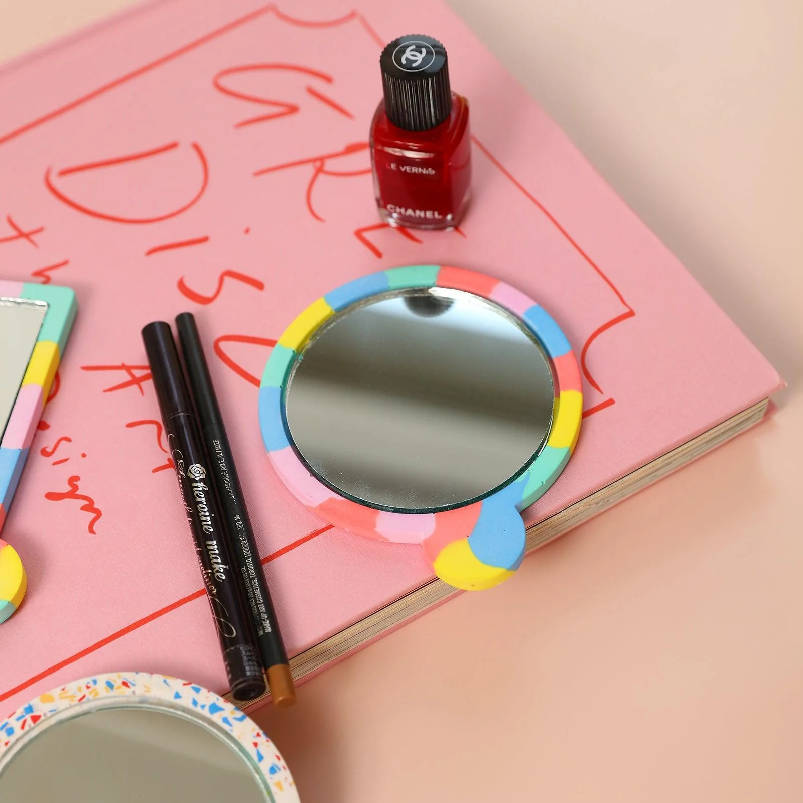 Round Handheld Mirror Mold with Glass - Image 4