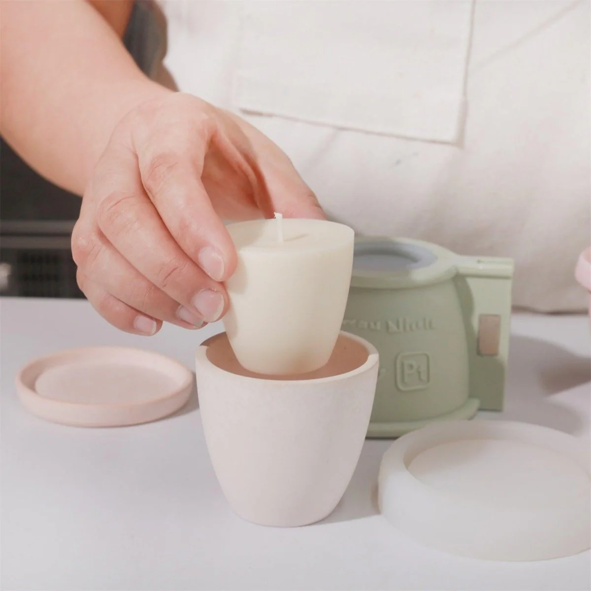 Minimalist Bowl-Shaped Candle Jar Silicone Mold & 3.5oz Candle Refill Silicone Mold - Image 3