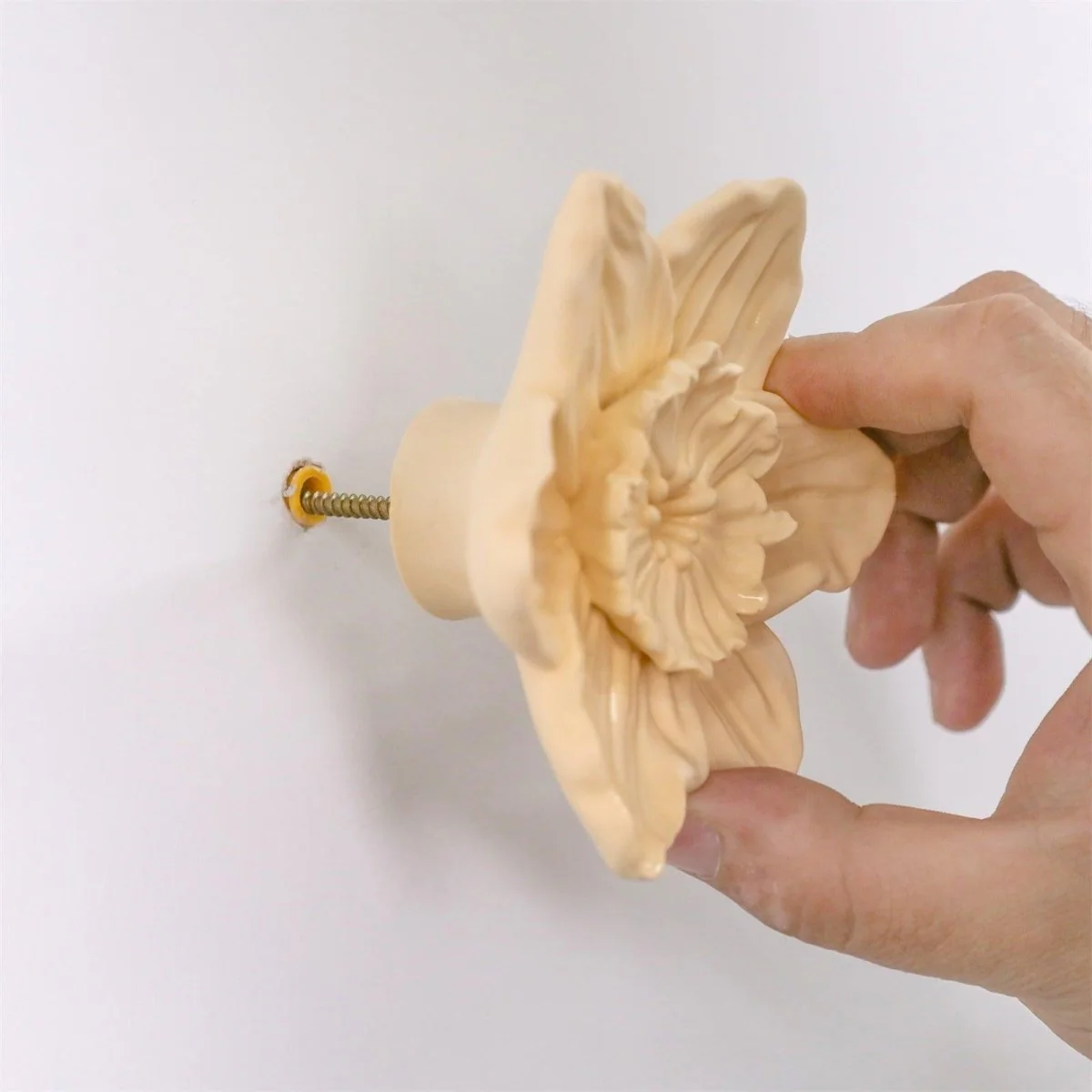 Daffodil Grace Wall Cloth Coat Hook Silicone Mold - Image 7