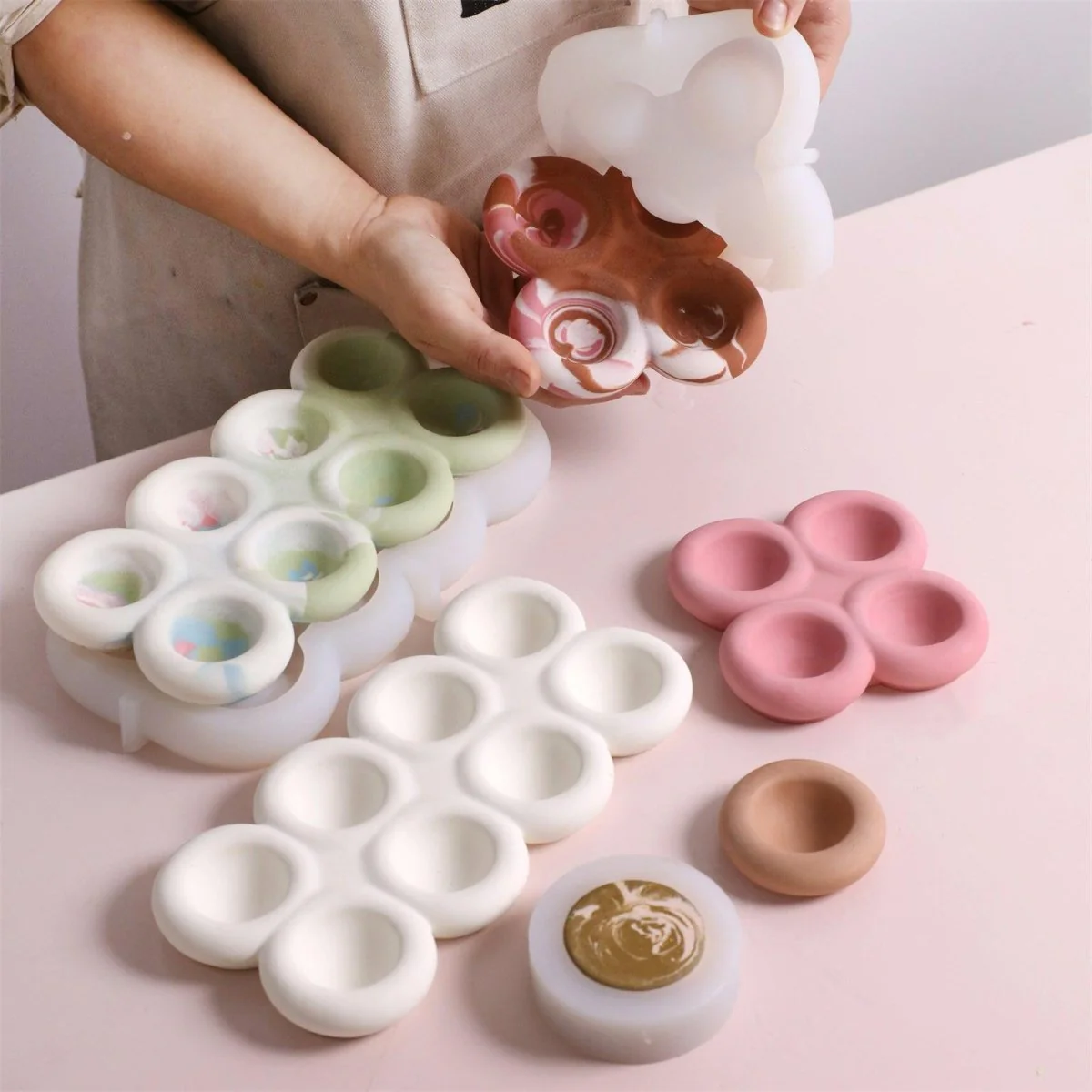 Egg Ripple Round Egg Tray Mold Collection - Image 3