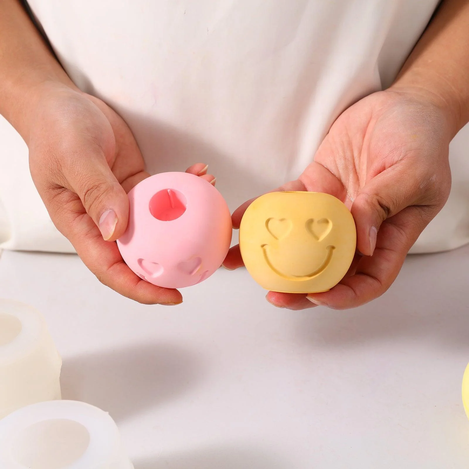 Heart-eyed Face Taper Candle Holder Silicone Mold - Image 5