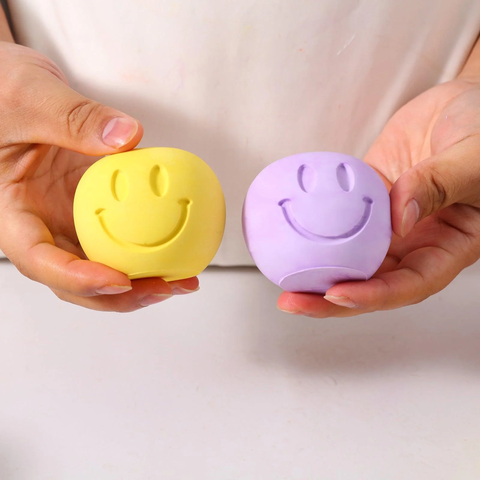 Smile Face Taper Candle Holder Silicone Mold - Image 5