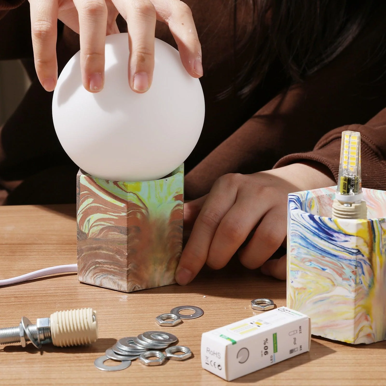 Geometric Table Lamp Silicone Mold and Accessories - Image 4