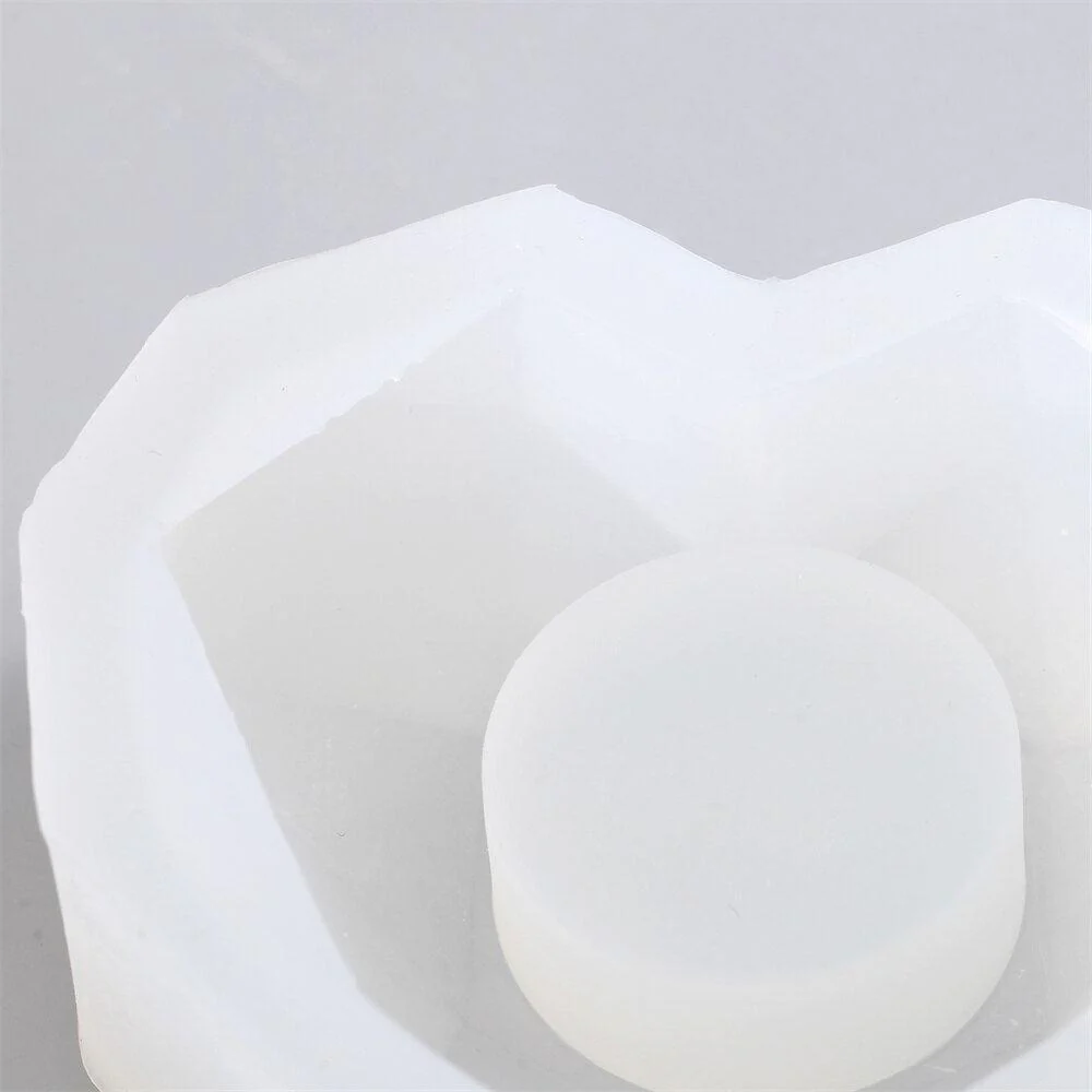 Heart Concrete Candle Holder Silicone Mold - Image 6