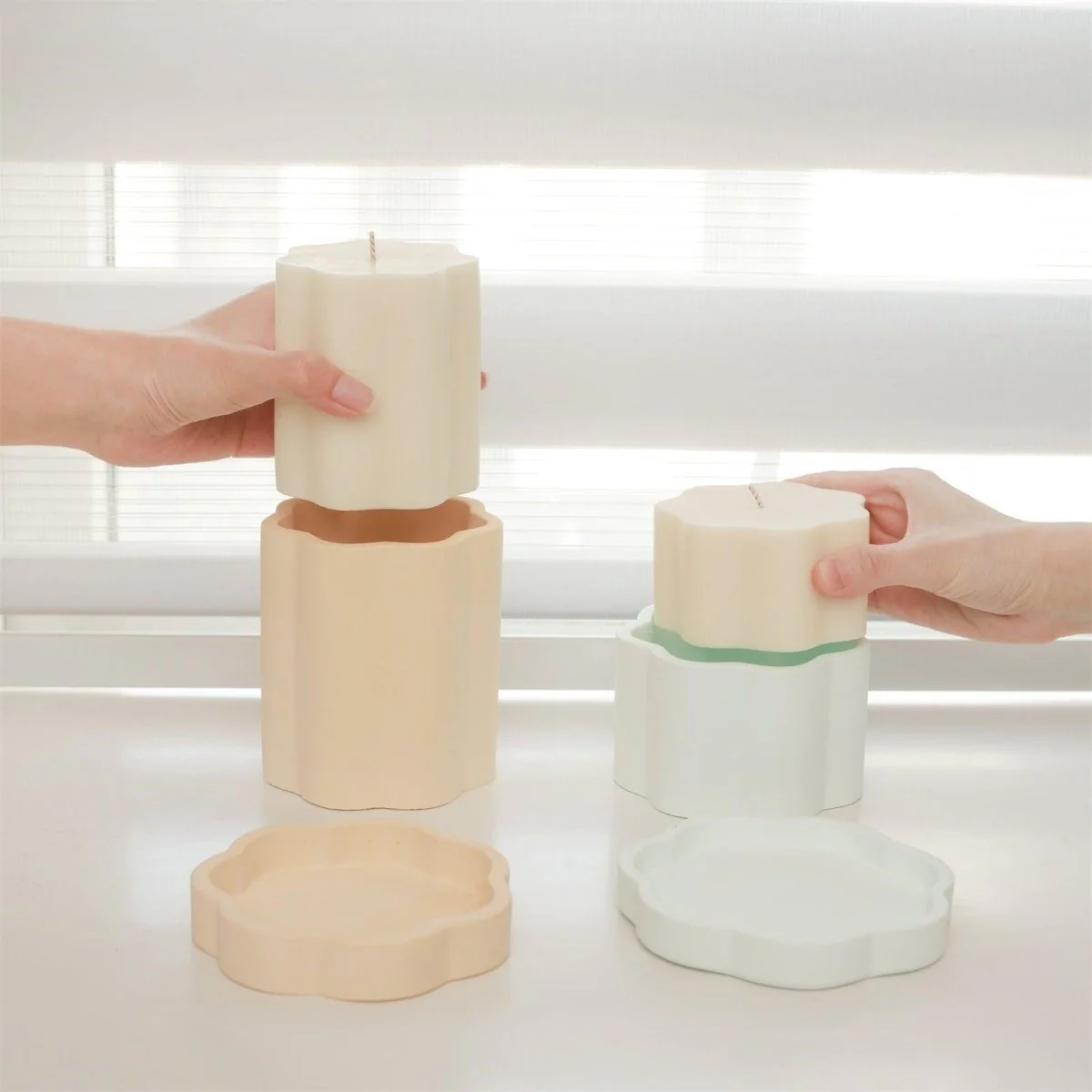 Floral Column Candle Jar Silicone Mold - Image 8
