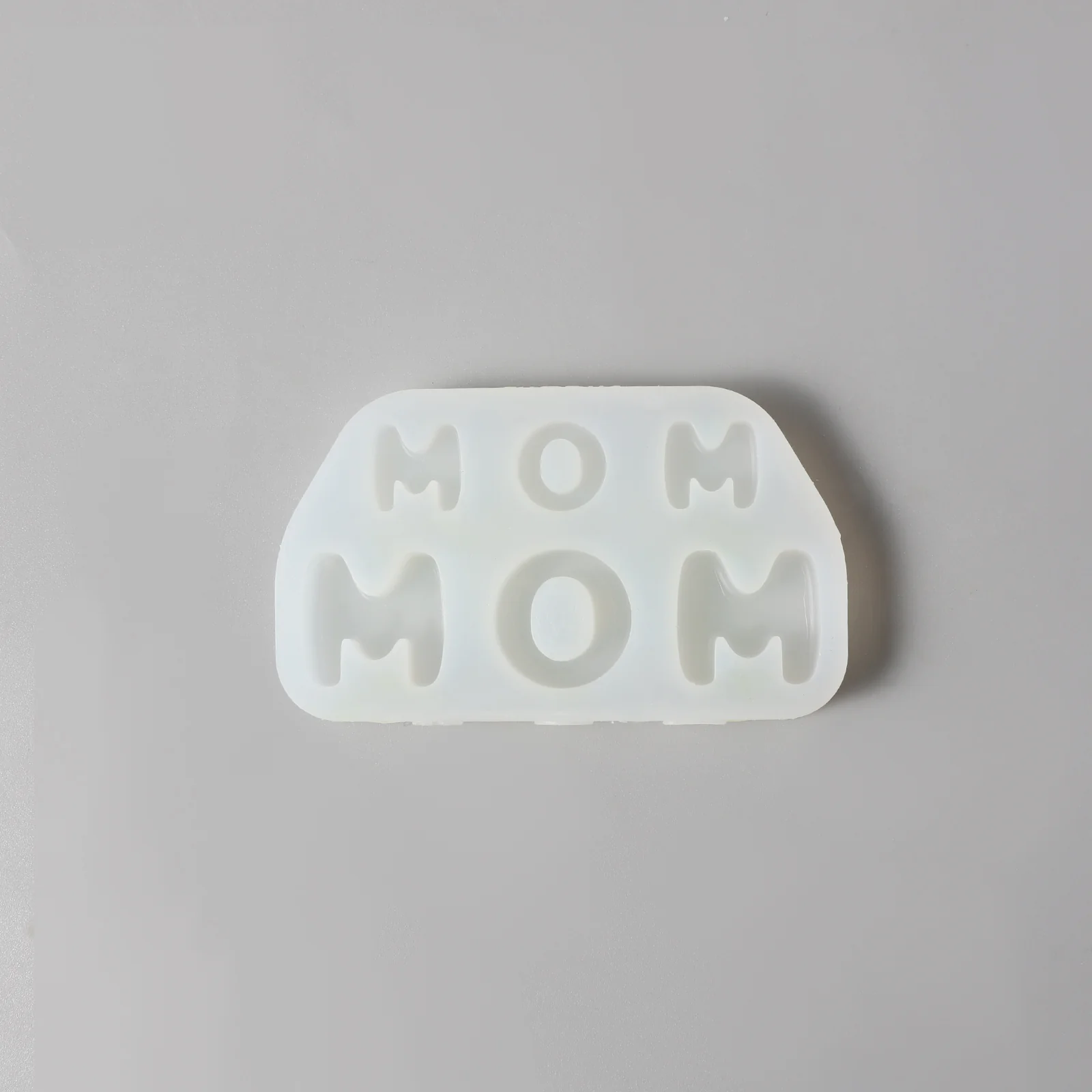 MOM Shaped Letter Candle Silicone Mold - Ⅱ - Image 8
