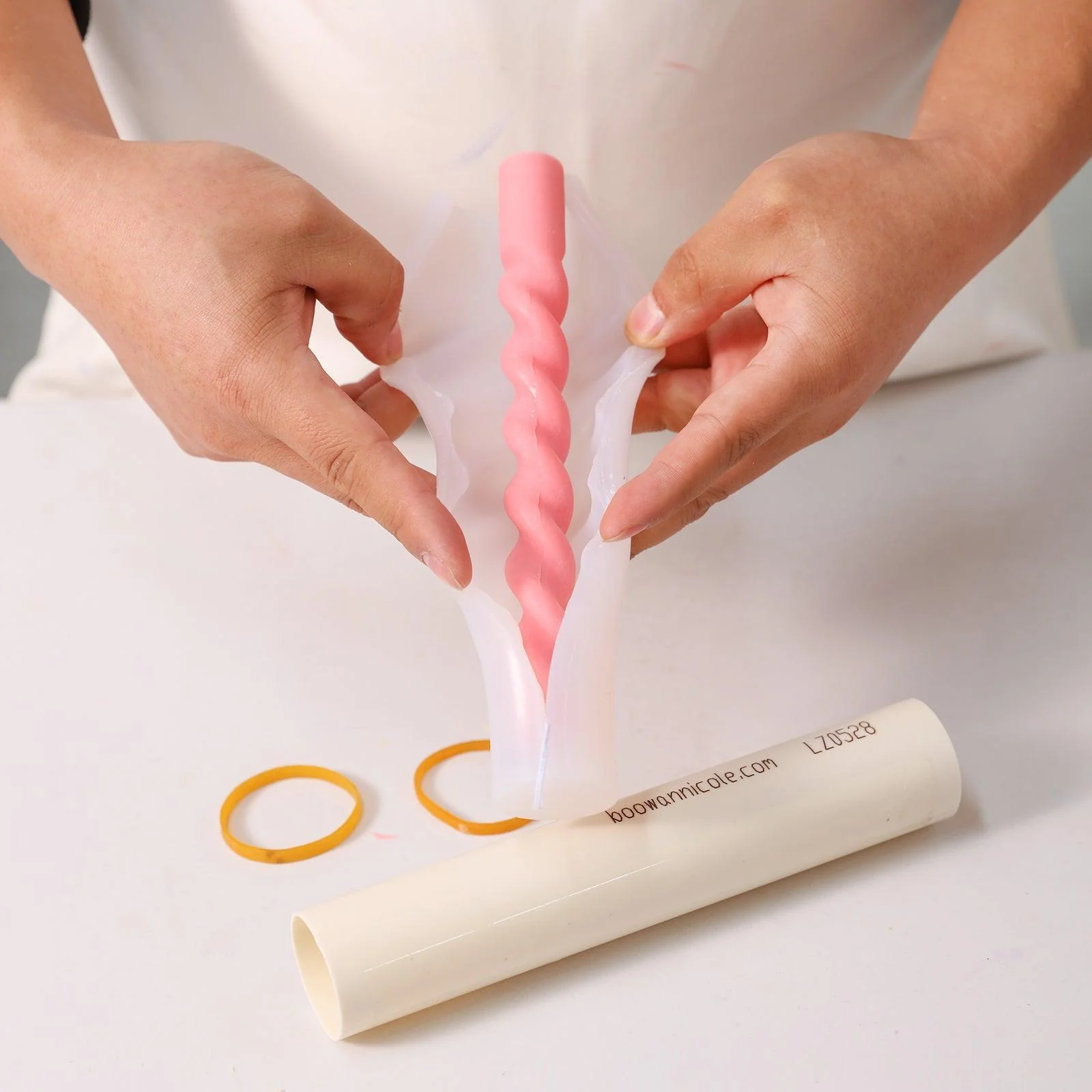 Minimalist Braided Spiral Taper Candle Silicone Mould - Image 3