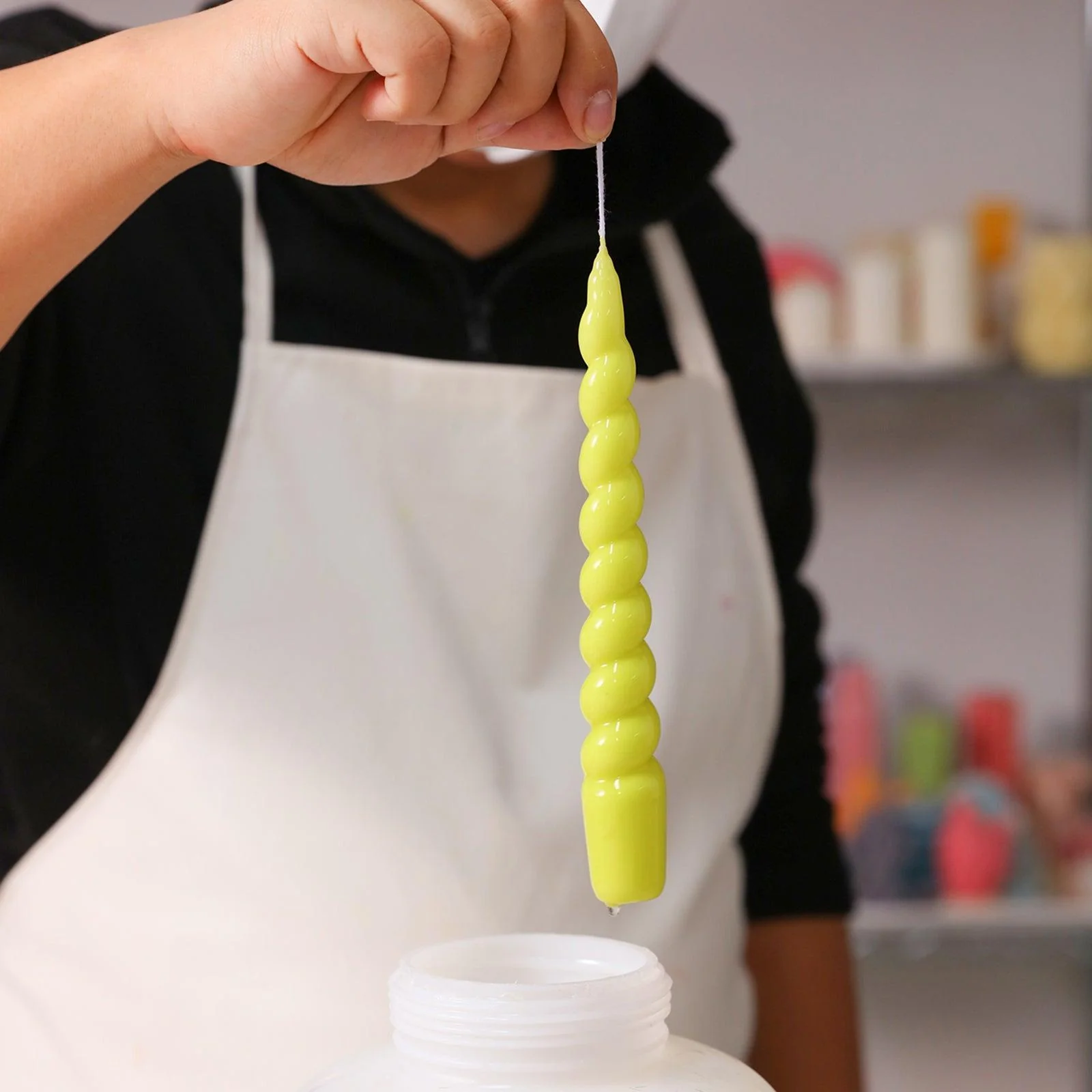 Drill Shaped Spiral Taper Candle Silicone Mould - Image 2