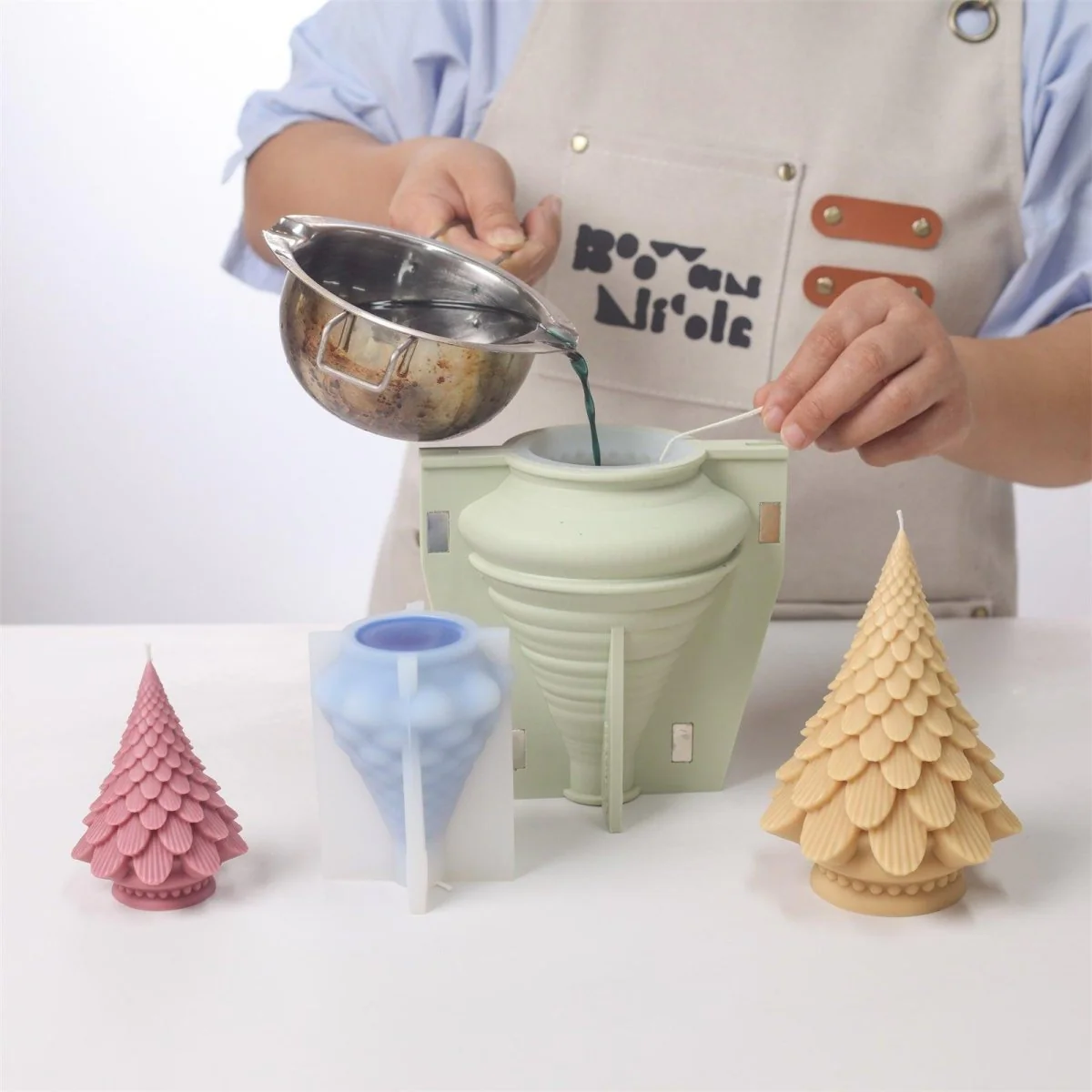 Pinecone Christmas Tree Candle Silicone Mold - Image 3