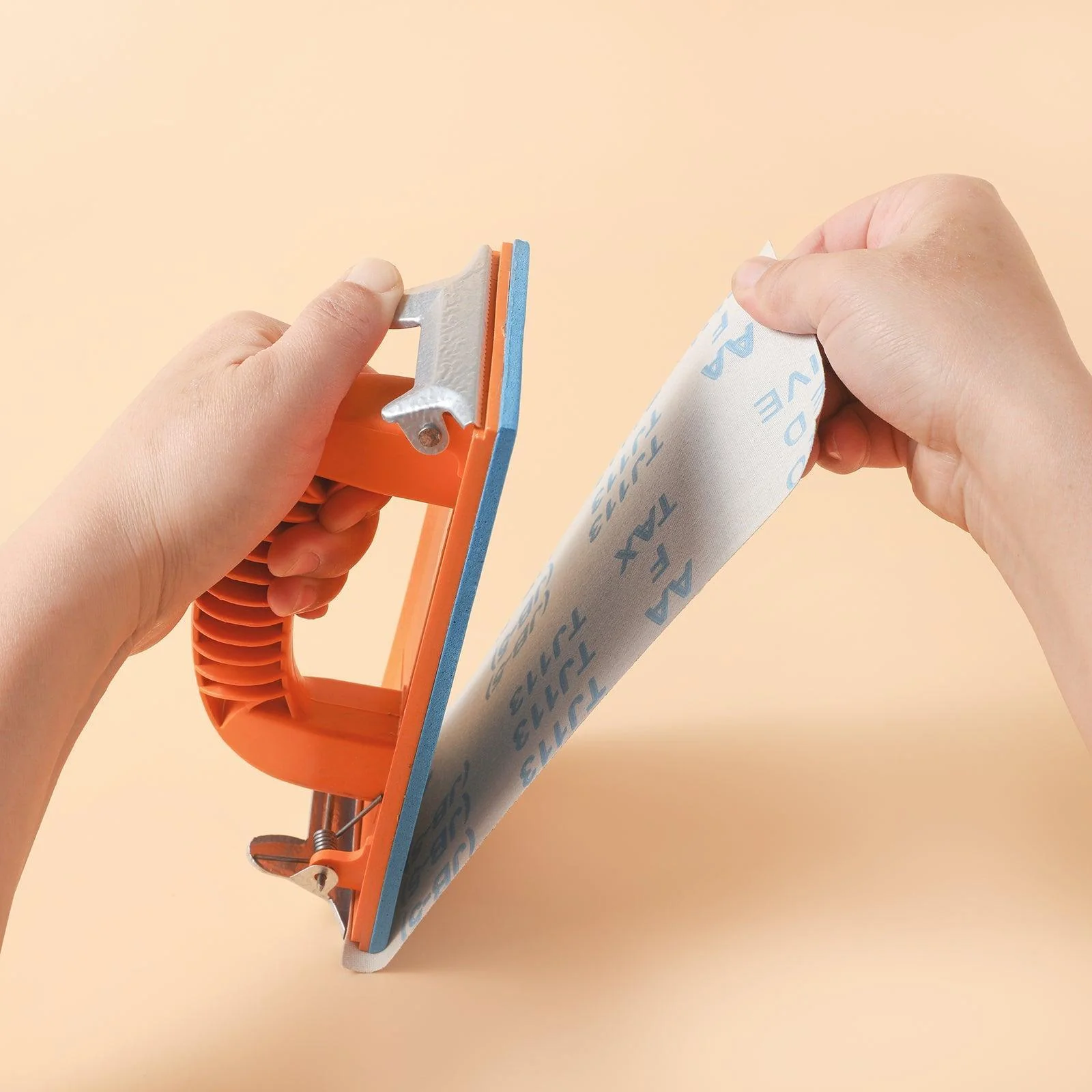 Sandpaper Holder with Sandpaper - Image 4
