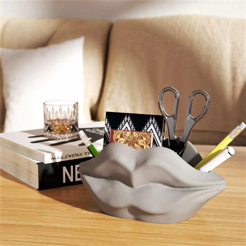 Sexy Lip Concrete Plant Pot Silicone Mold - Image 3