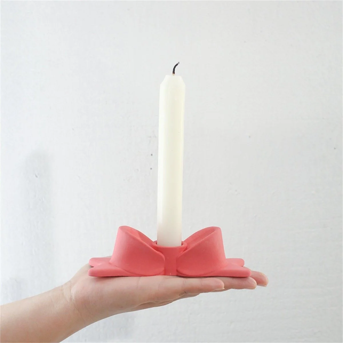 Sweet Bowtie Candle Holder Silicone Mold - Image 8