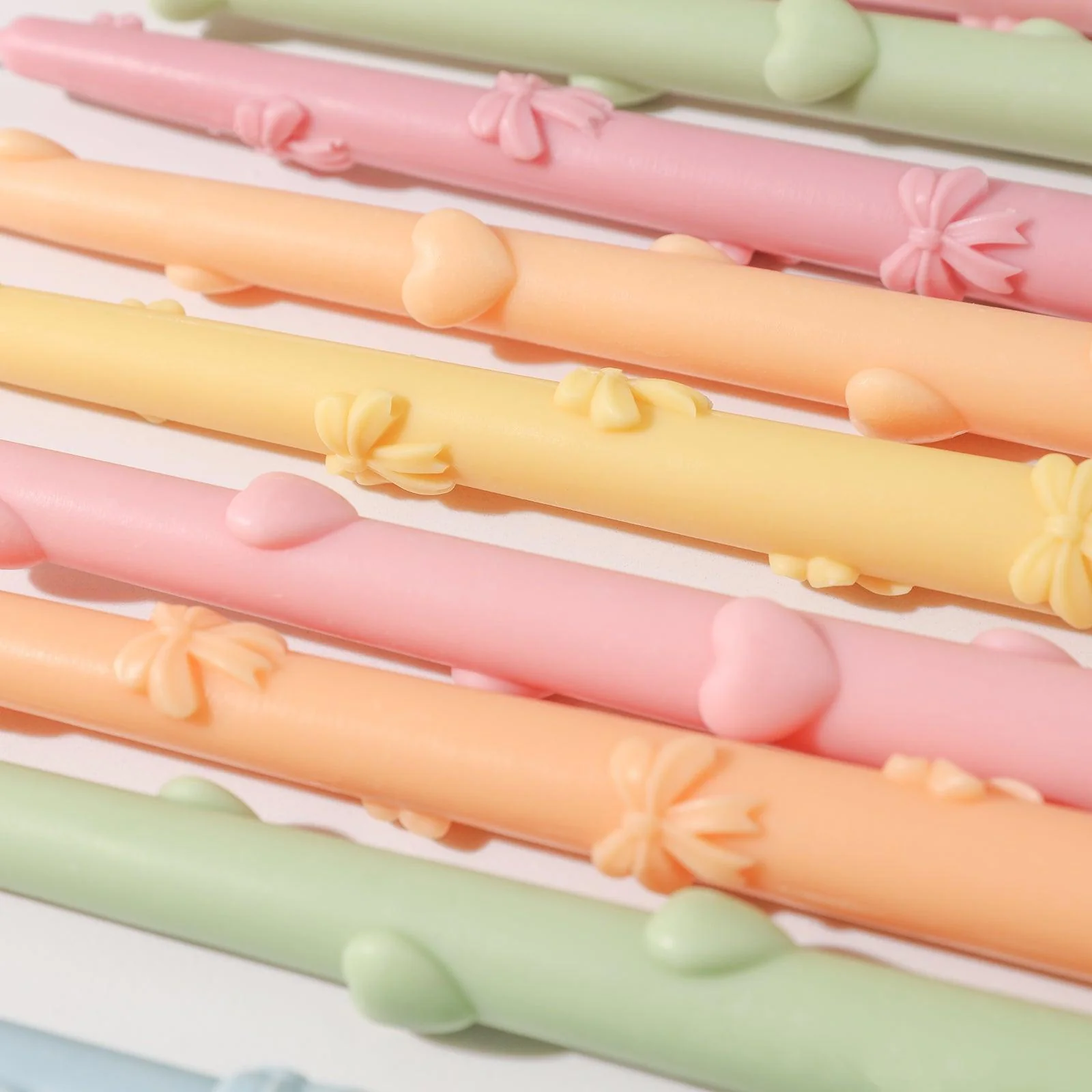 Ribbon Bow Taper Candle Silicone Mold - Image 9