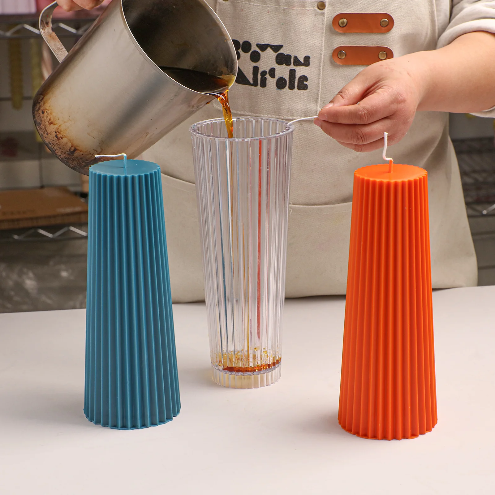 Tapered Fluted Acrylic Pillar Candle Mold - Image 4