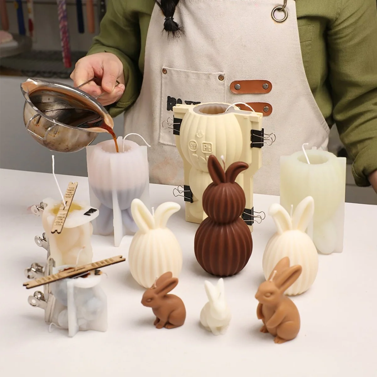 The Little Bunny Show Candle Silicone Mold Collection - Image 4