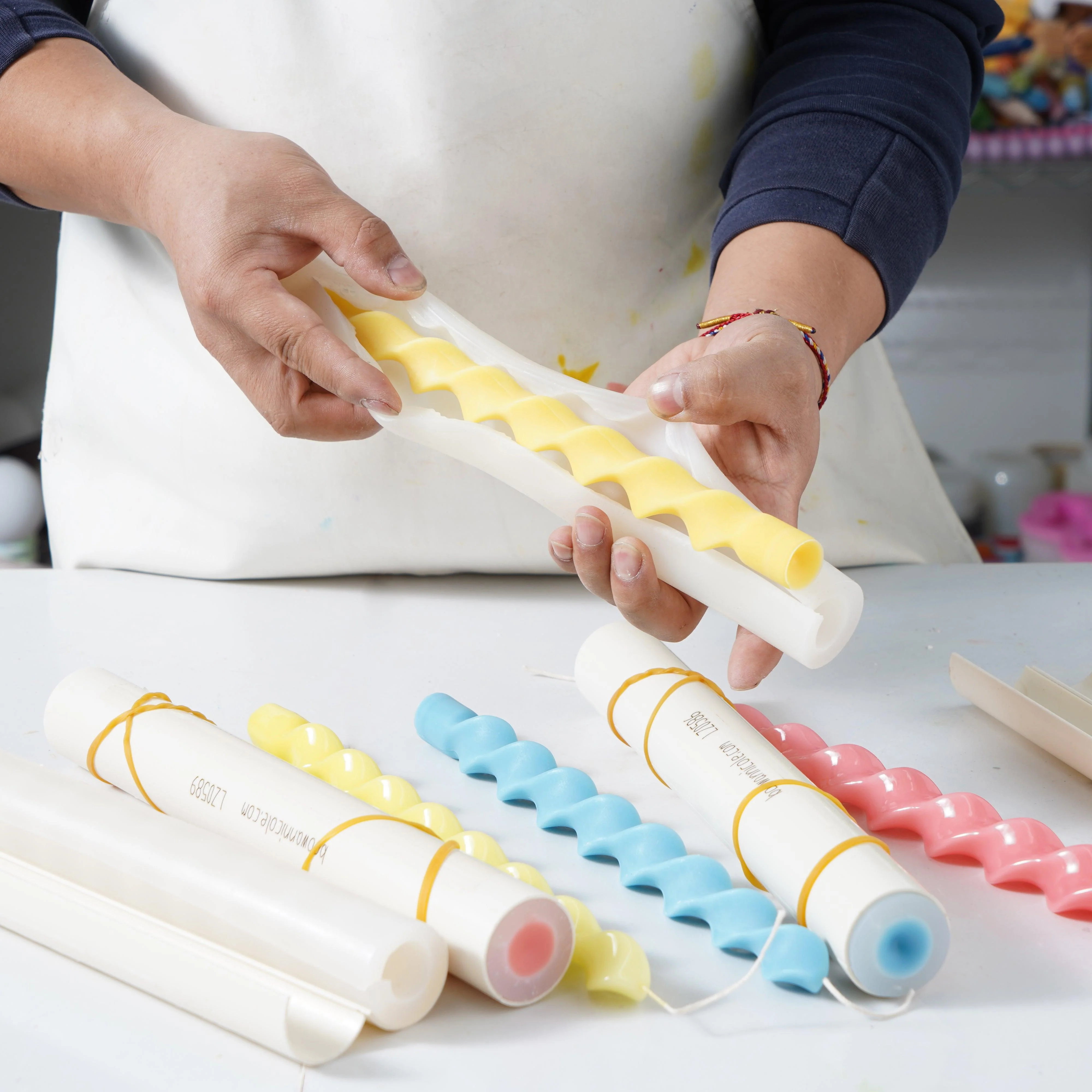 Elegant Twisted Long Taper Candle Silicone Mould - Image 2