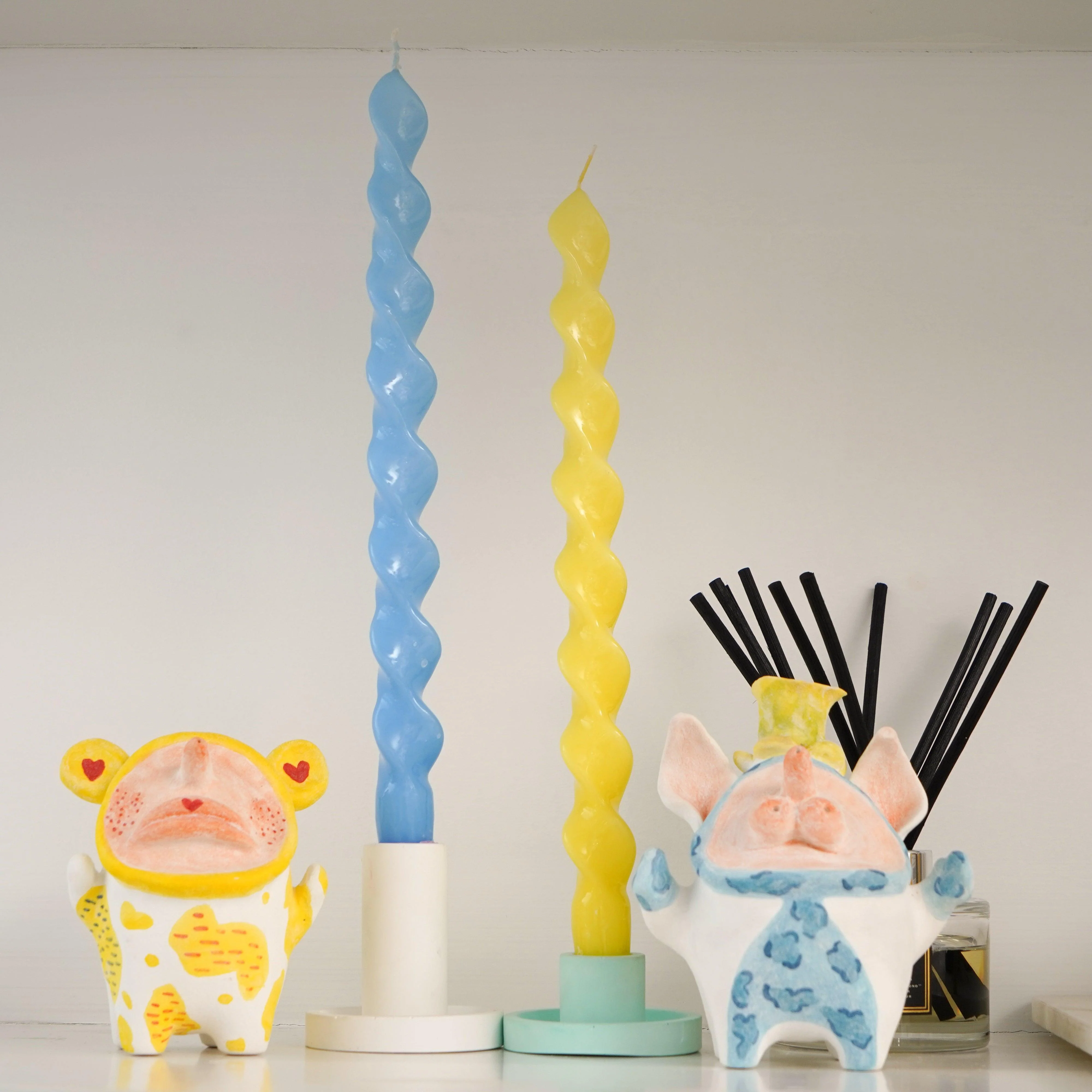Elegant Twisted Long Taper Candle Silicone Mould - Image 6